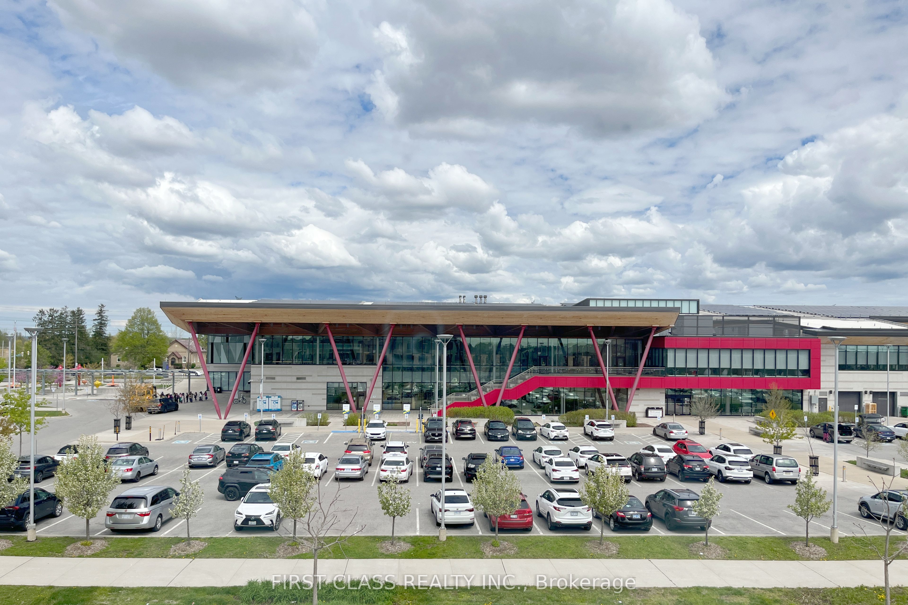 33 Mumbai Drive, Markham, ON L3S 3K5