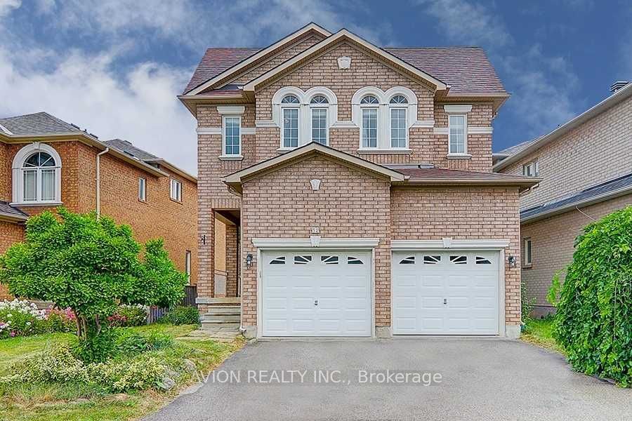 32 Manorheights Street, Richmond Hill, ON L4S 2H2
