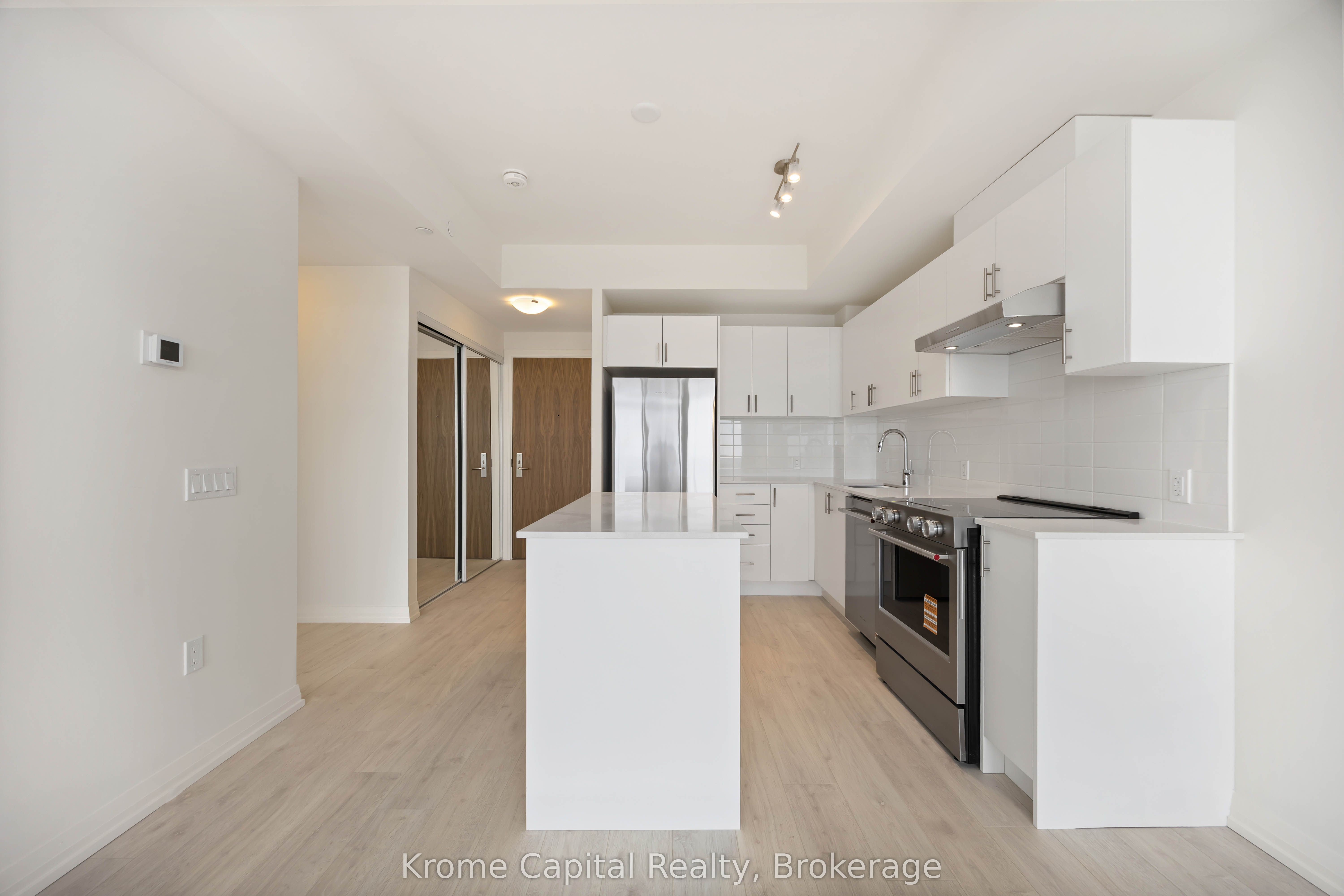 27 Korda Gate 2507, Vaughan, ON L4K 2M9 photo 5