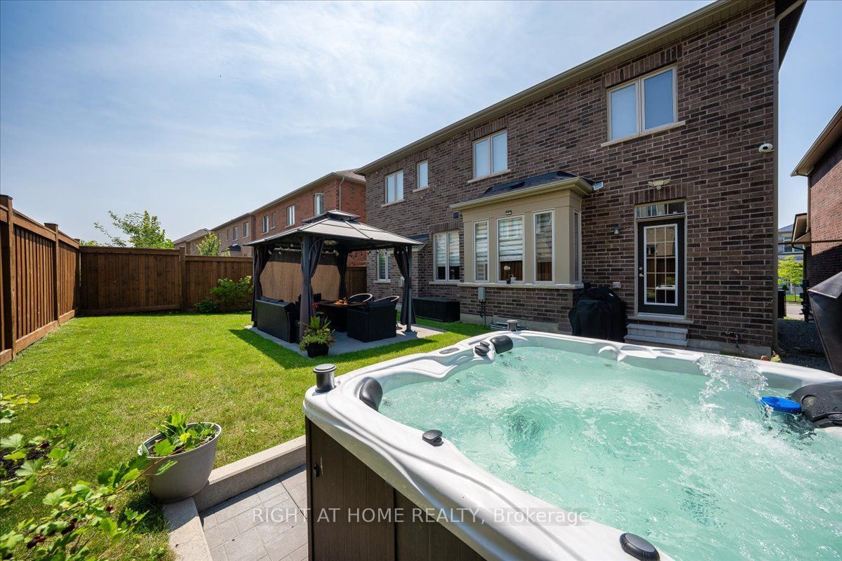 75 Watershed Gate, East Gwillimbury, ON L9N 0Y1 photo 3