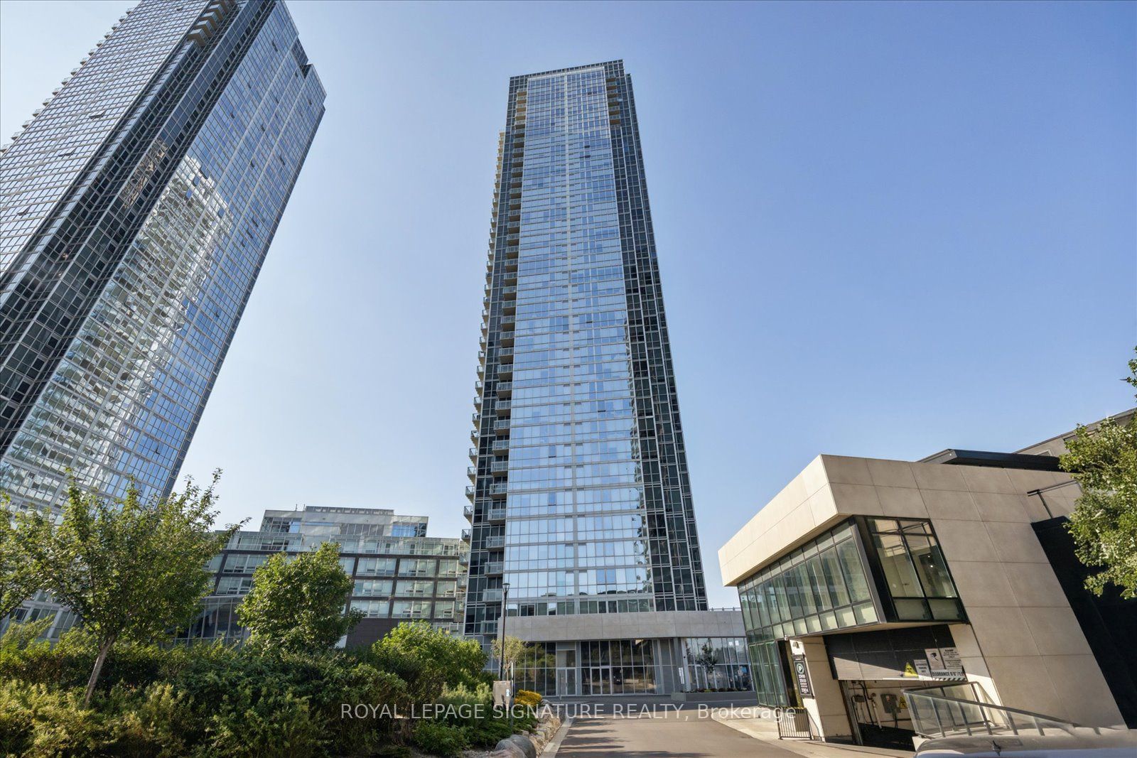 2908 Highway 7 2708, Vaughan, ON L4K 0K5 photo 2