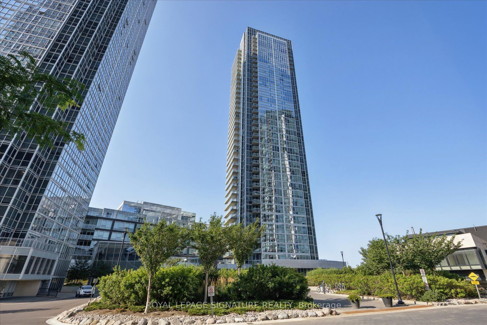 2908 Highway 7 2708, Vaughan, ON L4K 0K5 photo 4