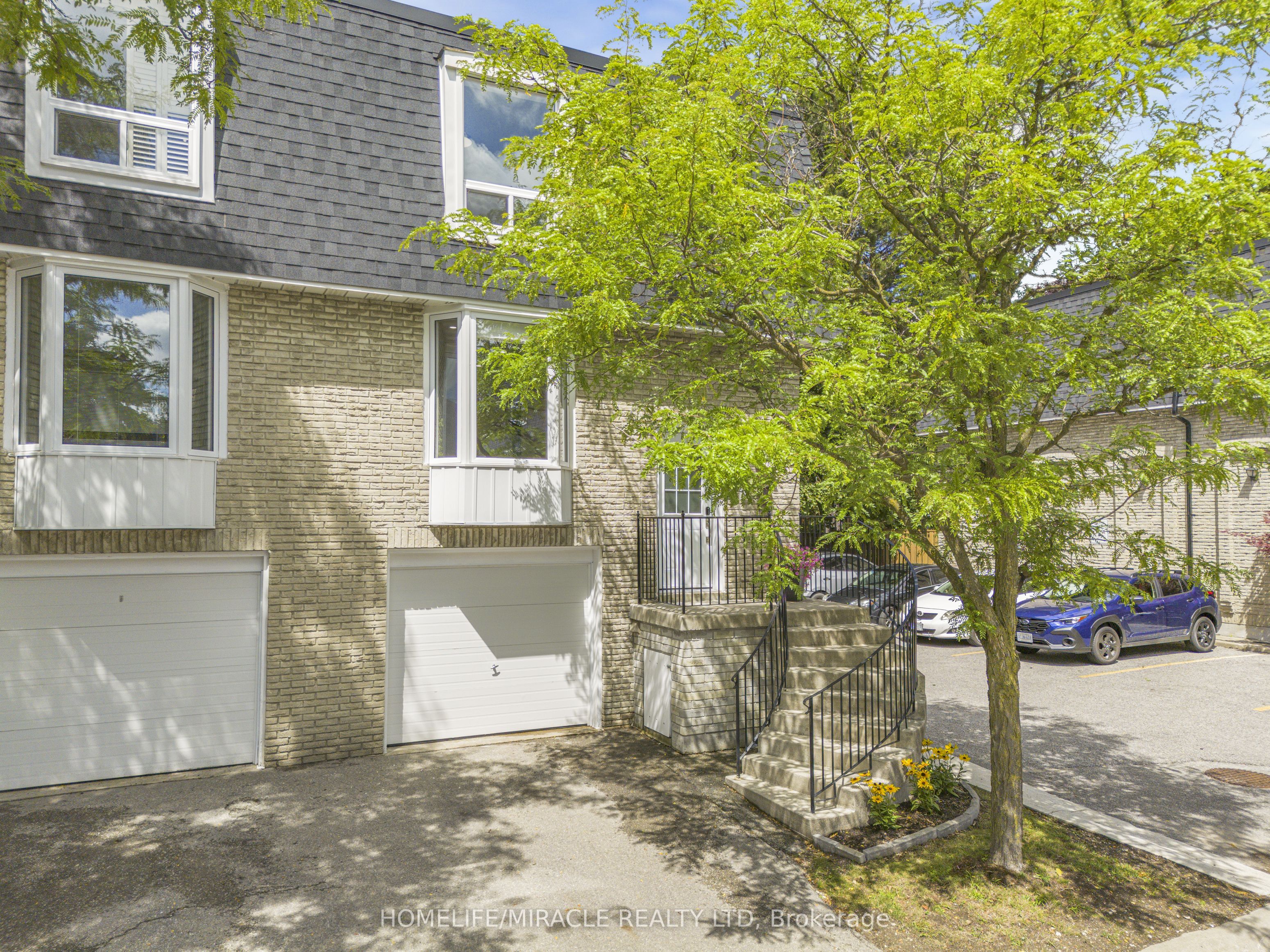 210 Royal Orchard Boulevard 51, Markham, ON L3T 3E7 photo 3