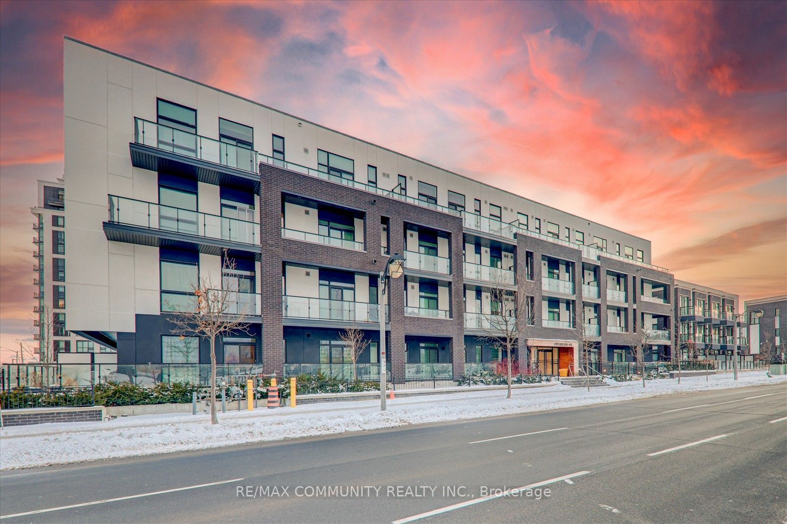 1709 Bur Oak Avenue 206, Markham, ON L6E 0V7 photo 2