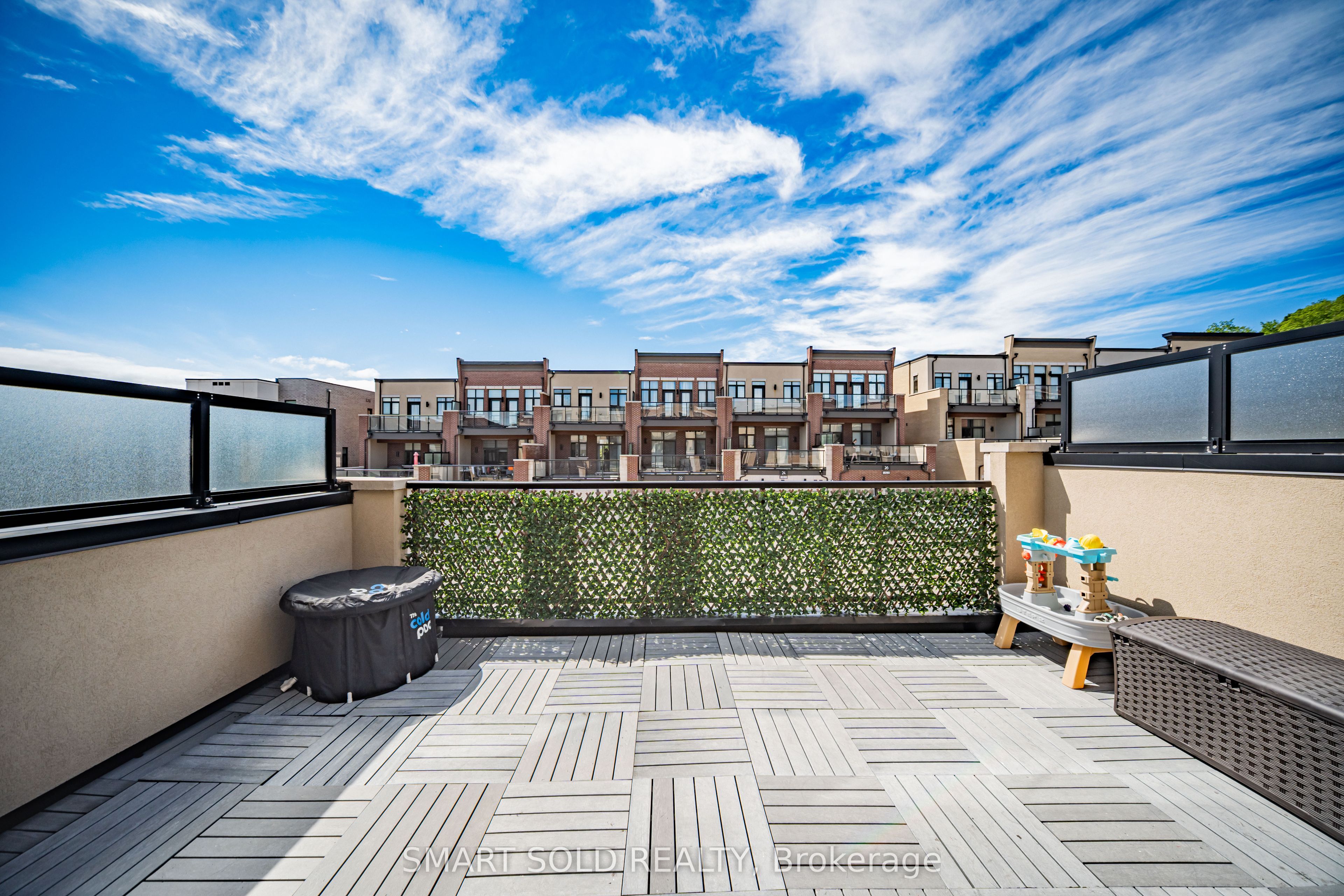 22 heriot Place, Vaughan, ON L6A 4Z6 photo 3