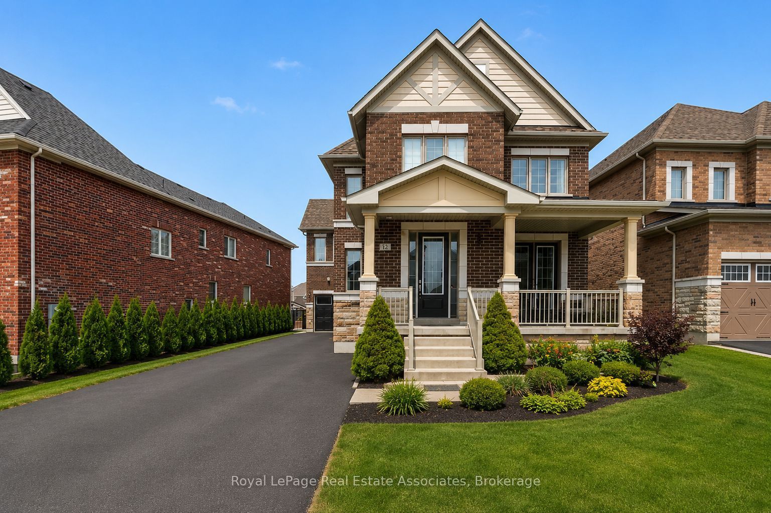 24 Burke Street, New Tecumseth, ON L9R 0N6 photo 2