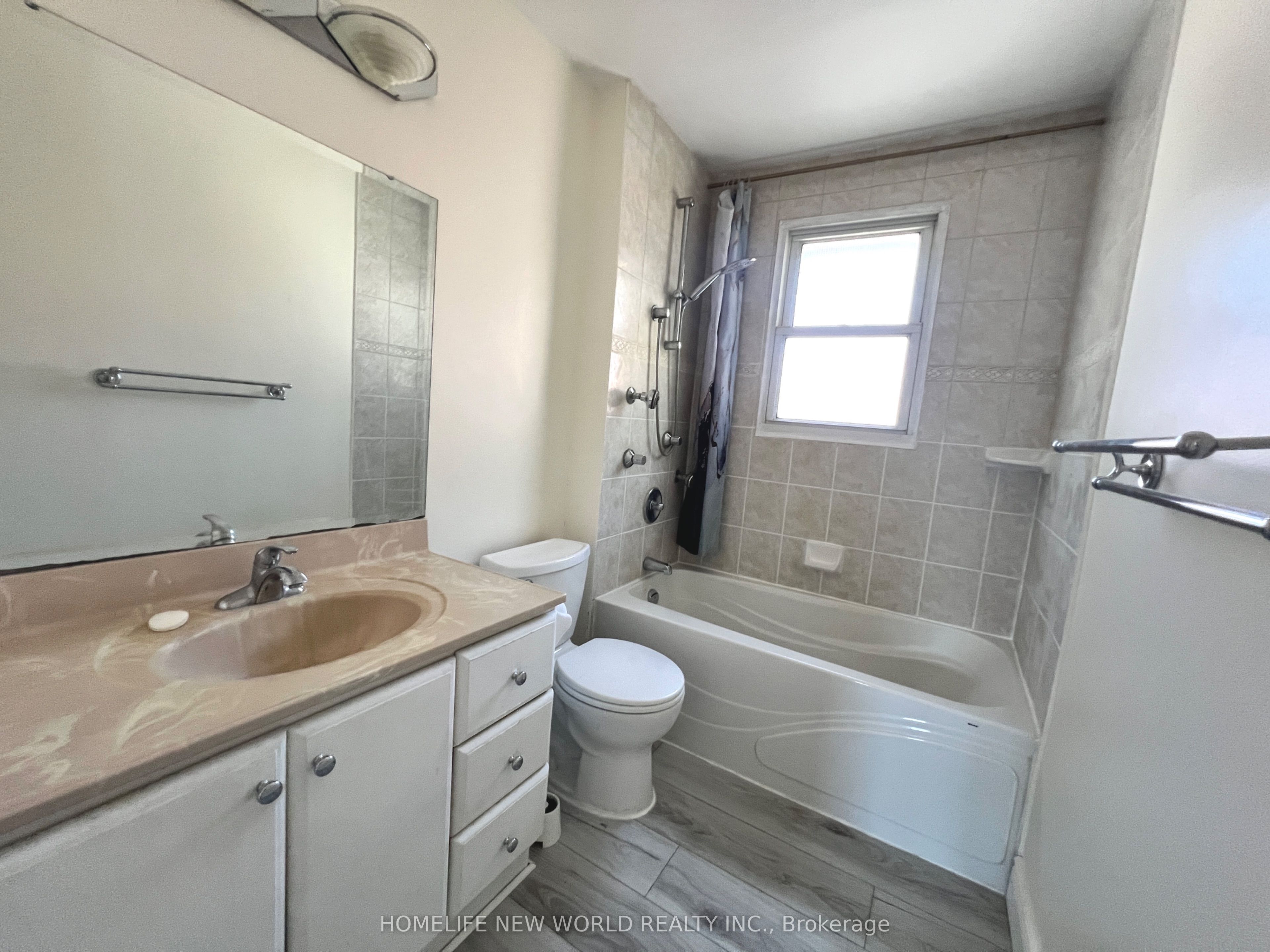 53 Aurora Heights Drive, Aurora, ON L4G 2W6 photo 5