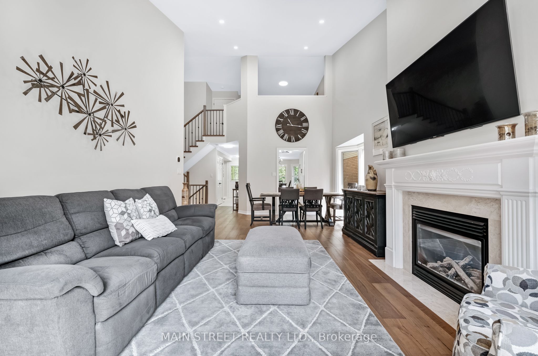 40 Via Amici, New Tecumseth, ON L9R 2B4 photo 5