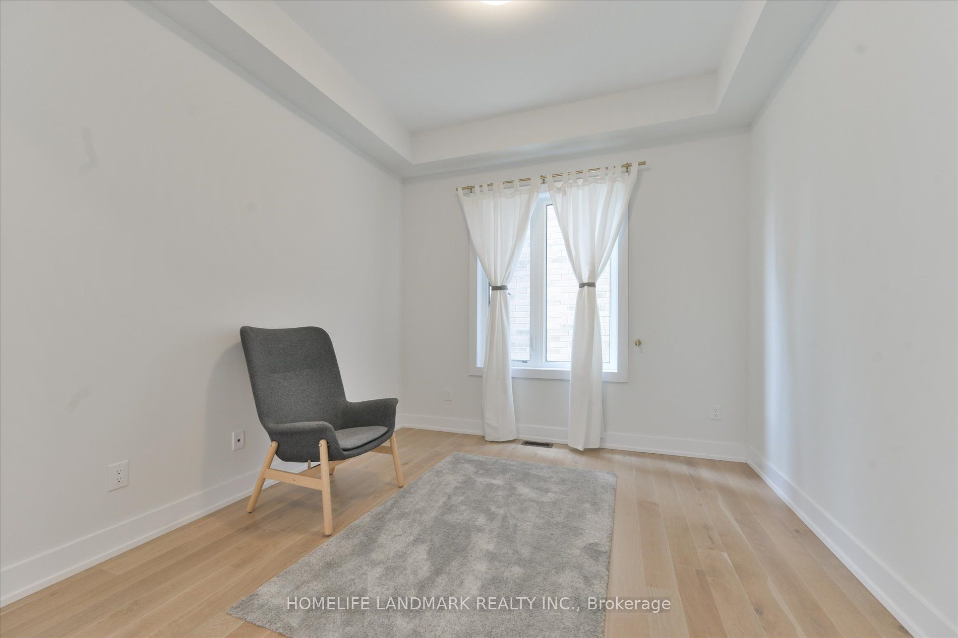 108 Pine Hill Crescent E, Aurora, ON L4G 3X9 photo 4