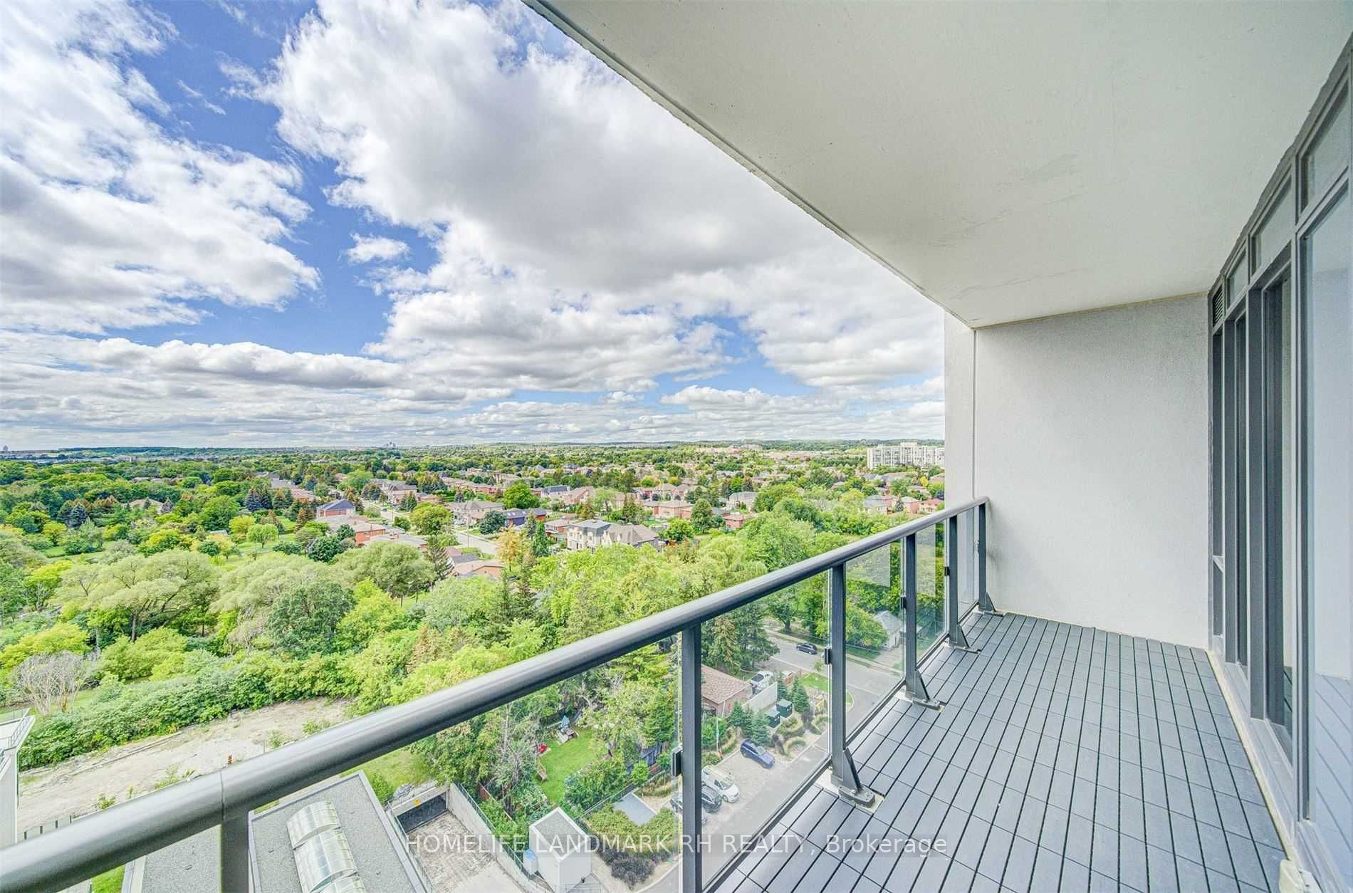 9600 Yonge Street 1607, Richmond Hill, ON L4C 0X3 photo 4