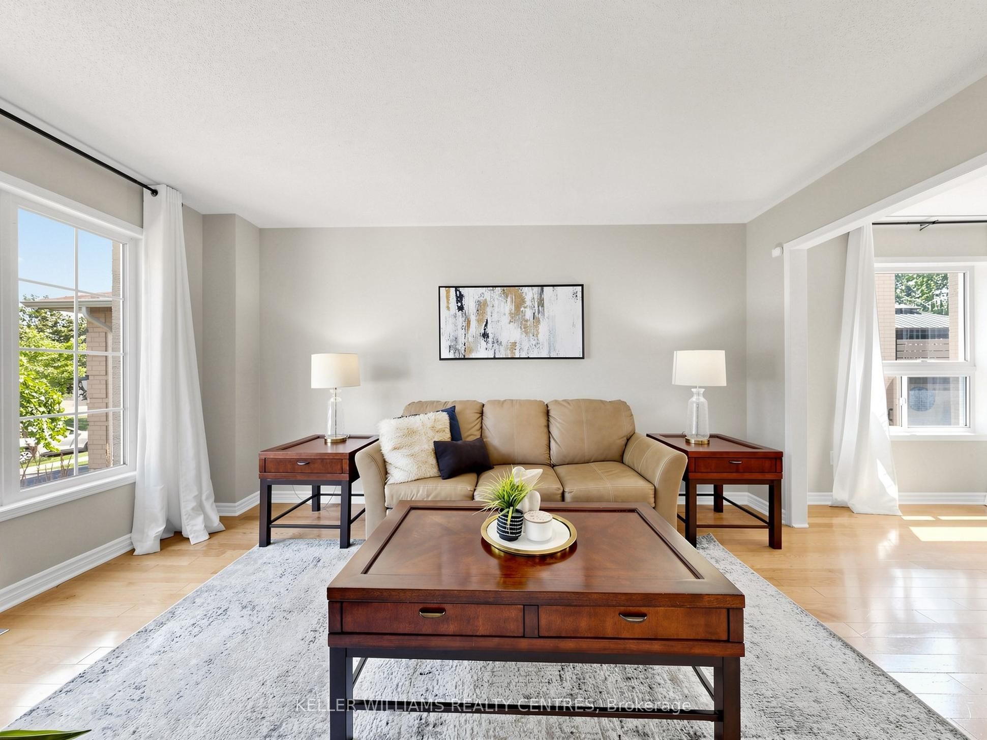 276 Rhodes Circle, Newmarket, ON L3X 1V4 photo 5