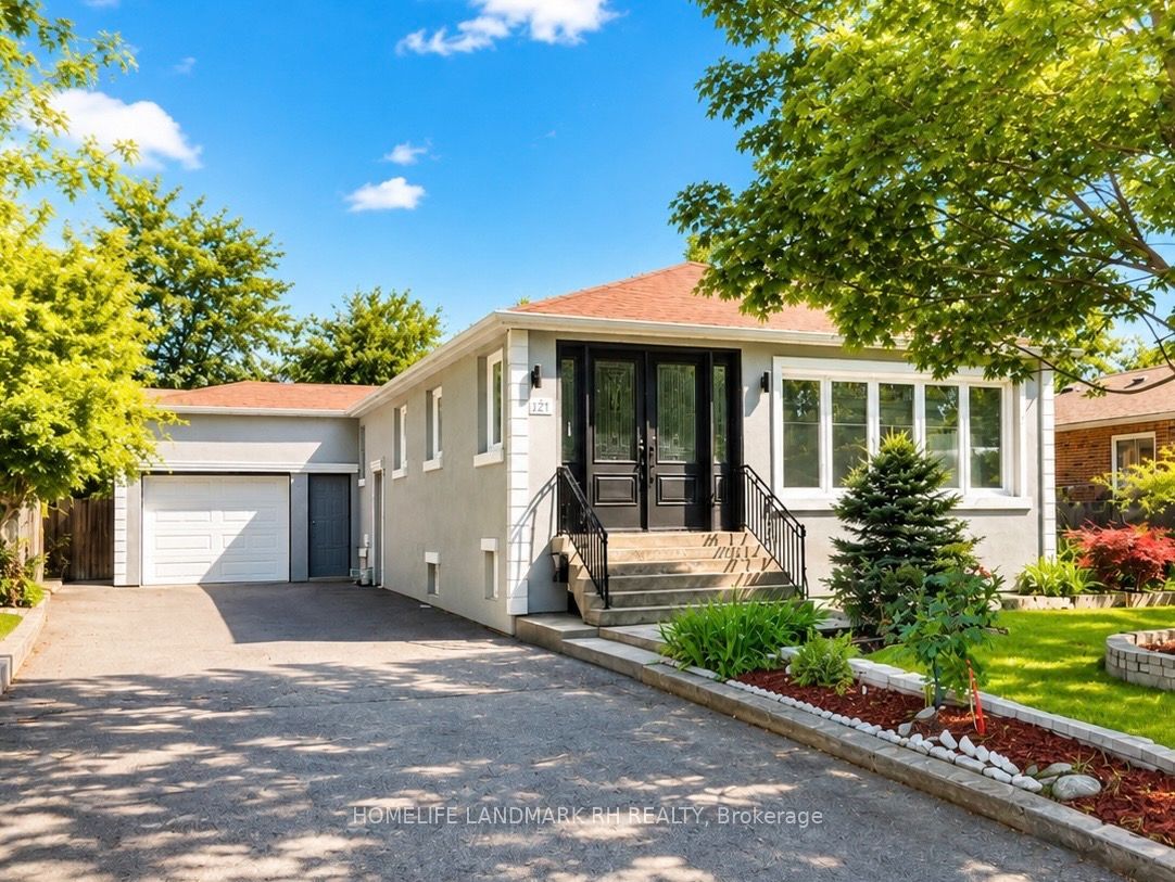 321 Skopit Road, Richmond Hill, ON L4C 2Y9
