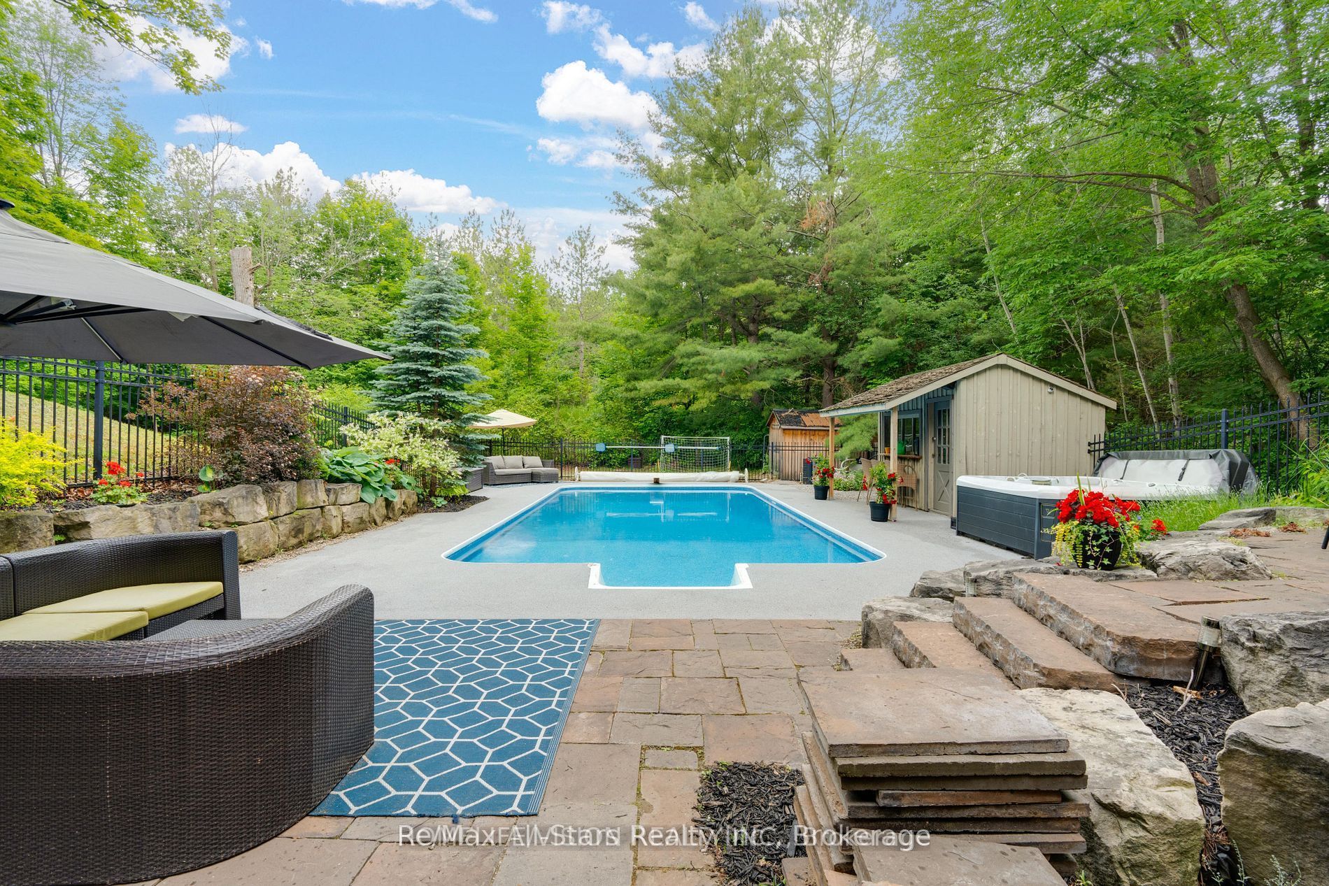 24 The Pines Lane, Brock, ON L0C 1H0 photo 5