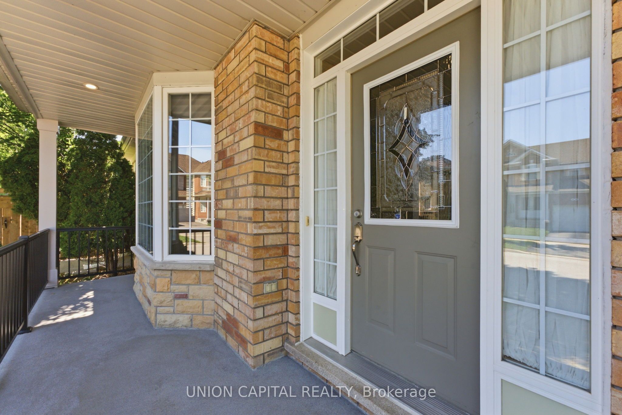 33 Eakin Mill Road, Markham, ON L6E 1M7 photo 3