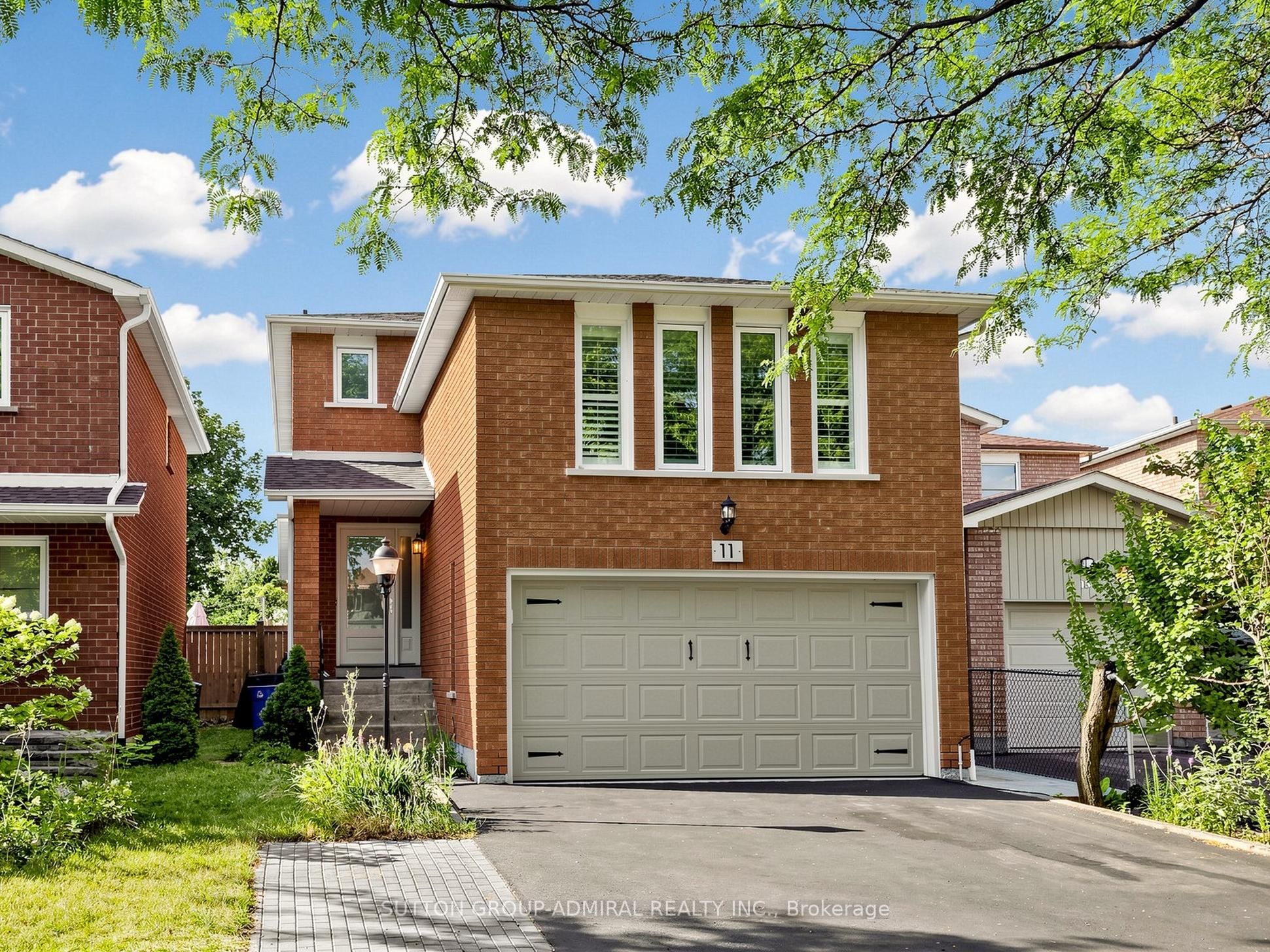 11 Checker Court, Vaughan, ON L4J 5X4