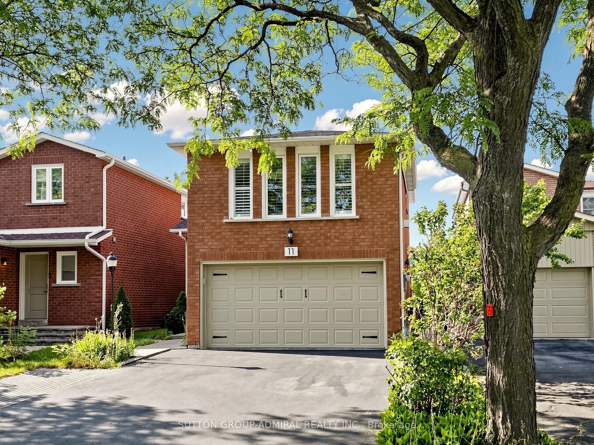 11 Checker Court, Vaughan, ON L4J 5X4 photo 2