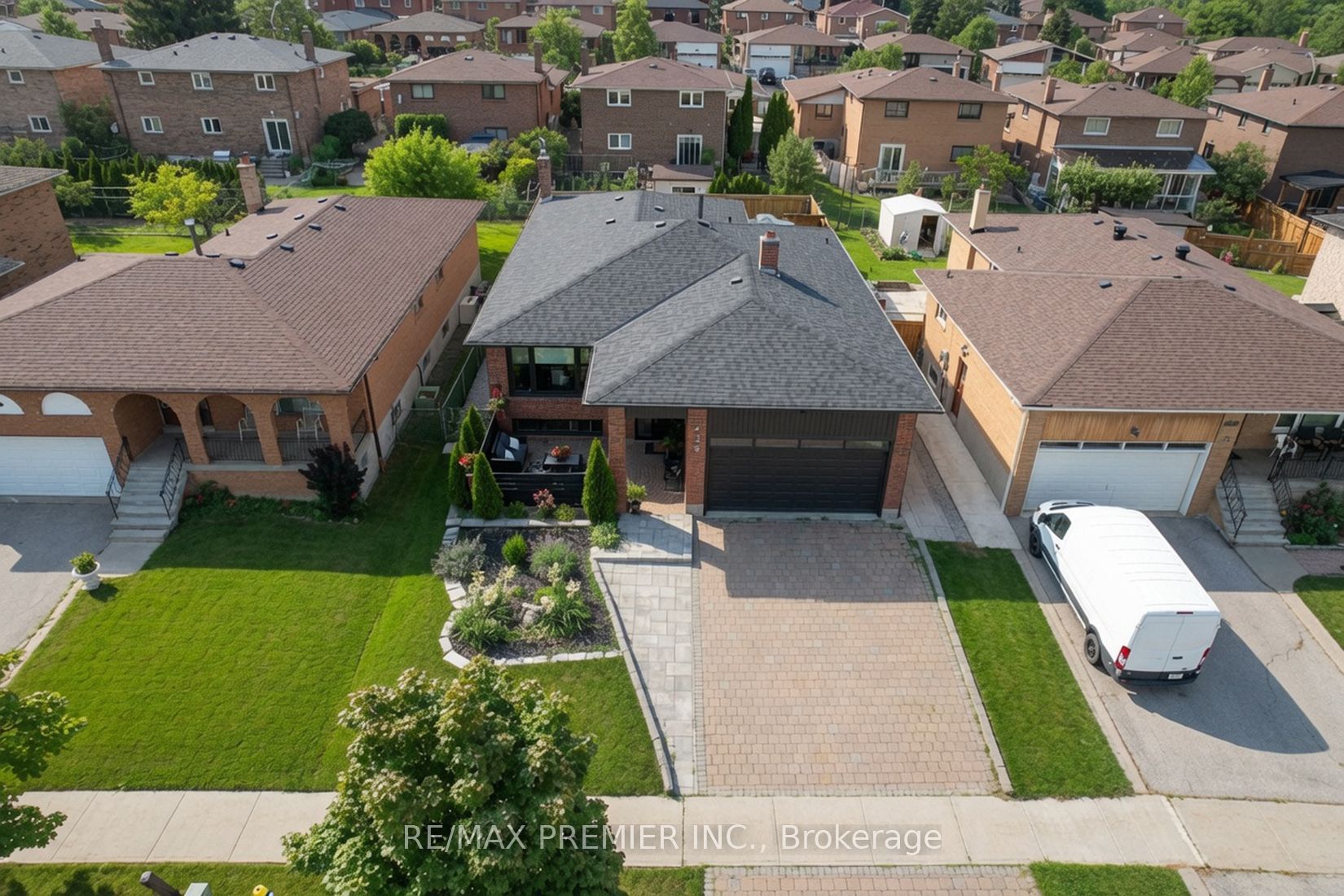 438 Woodbridge Avenue, Vaughan, ON L4L 2T4 photo 4