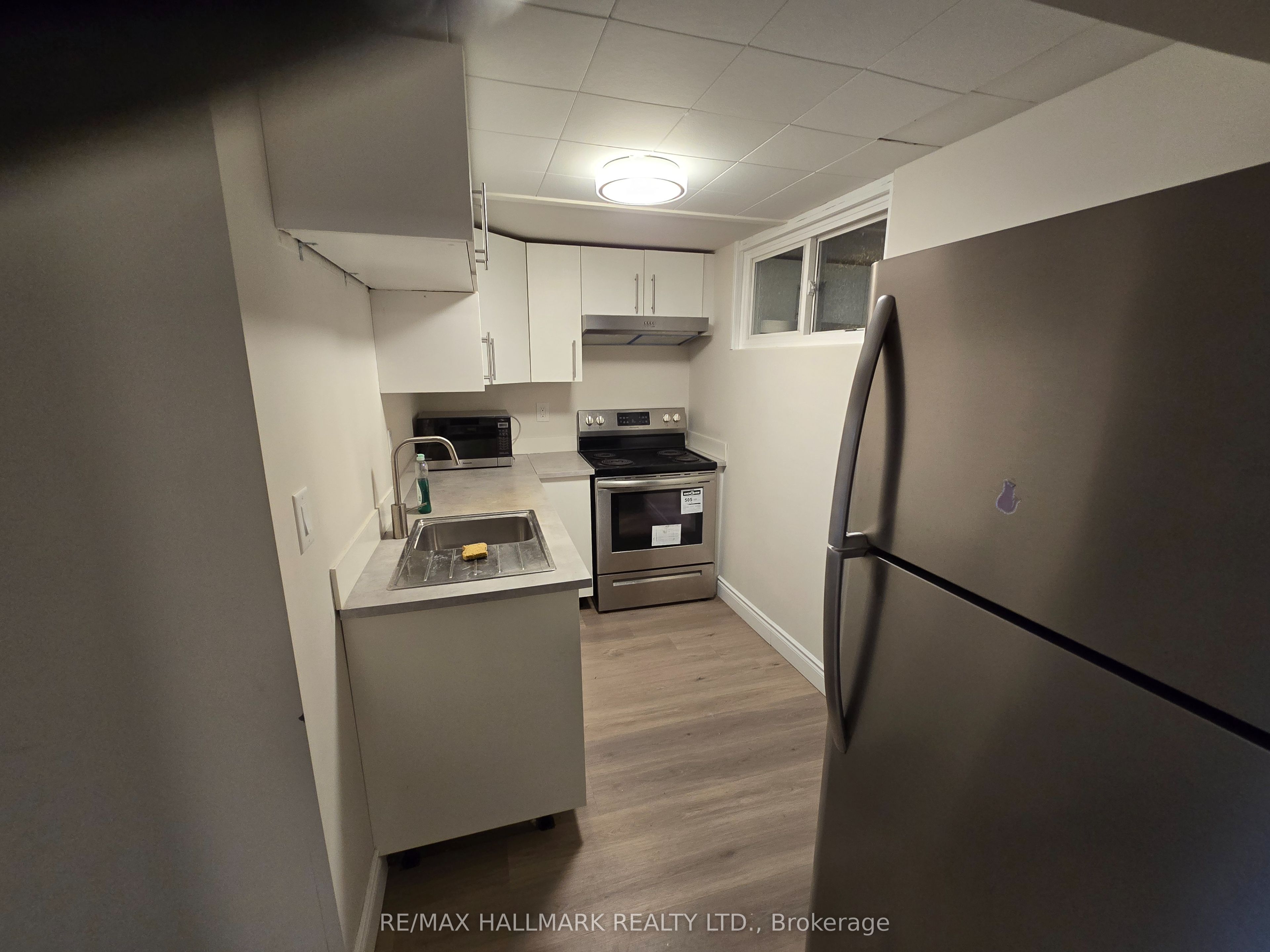 211 Norfolk Avenue, Richmond Hill, ON L4S 0B2 photo 4