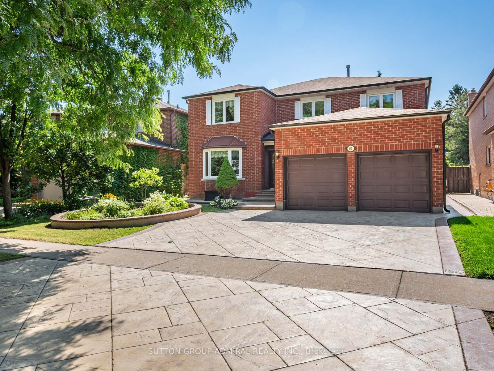 91 Robinwood Trail, Vaughan, ON L4J 6K9
