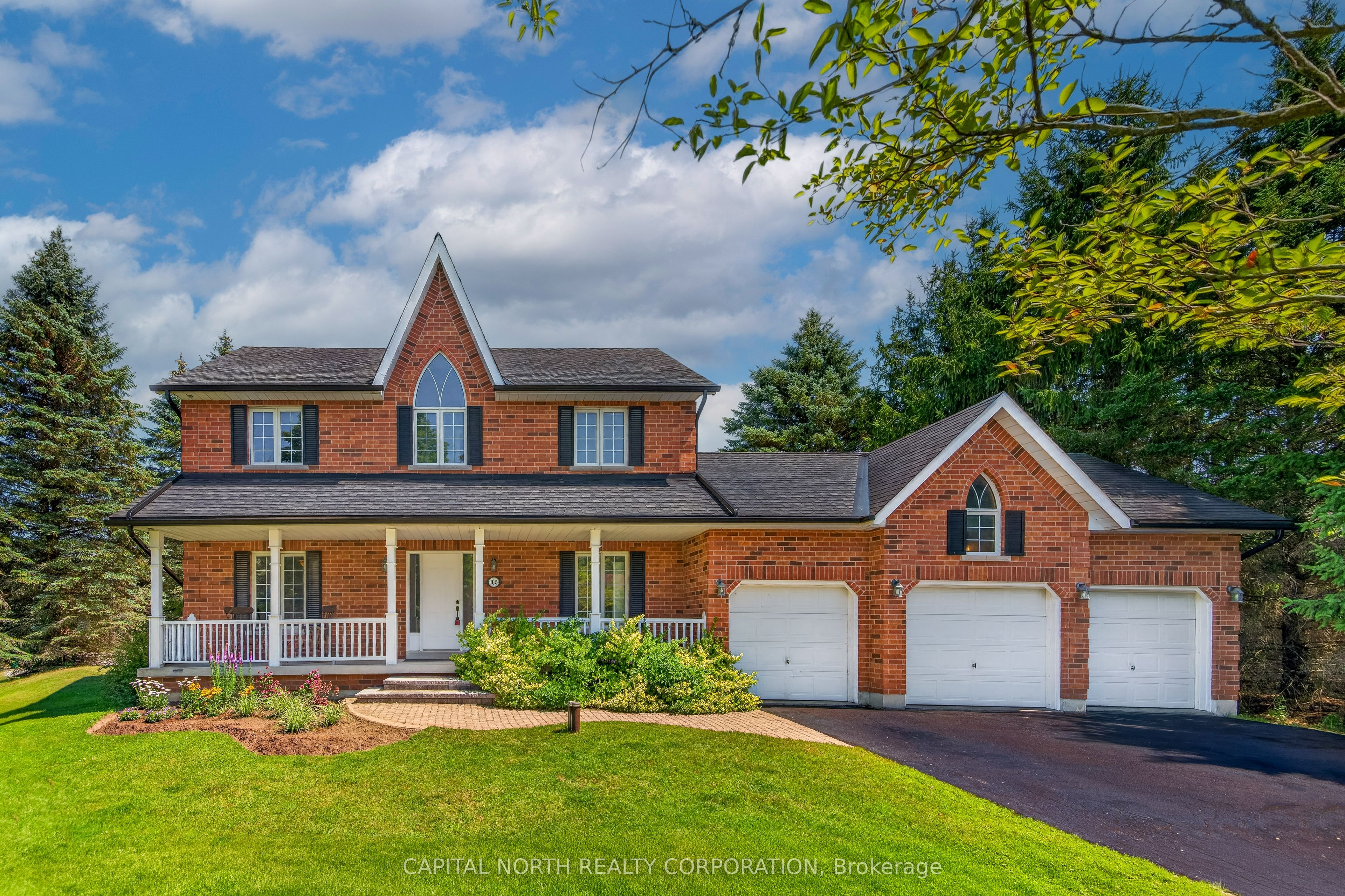 165 Edward Pottage Crescent, King, ON L7B 0E2
