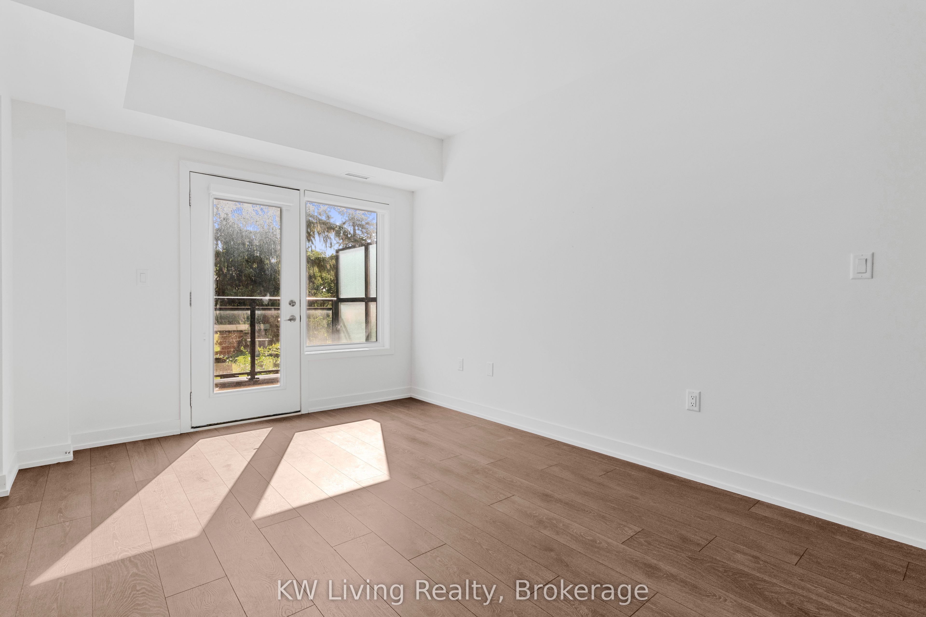 58 Elizabeth Street S 2307, Richmond Hill, ON L4C 5W2 photo 4