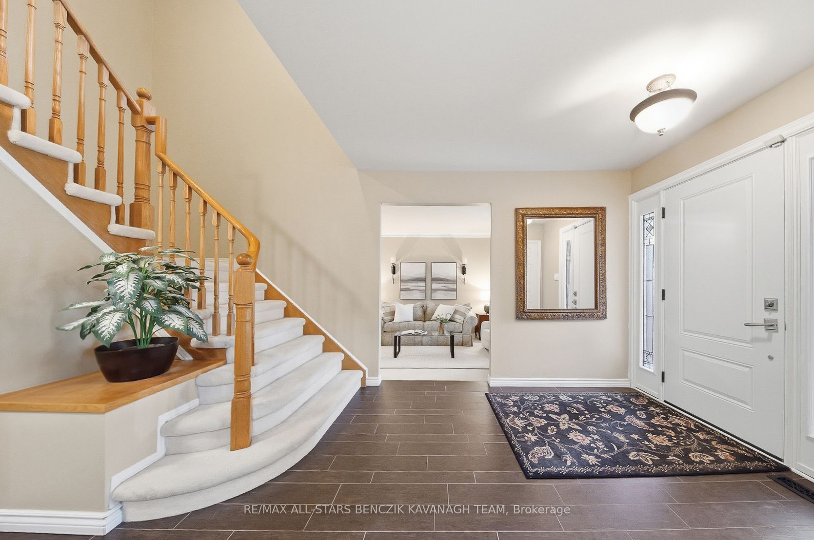 116 Longwater Chase, Markham, ON L3R 6C4 photo 2