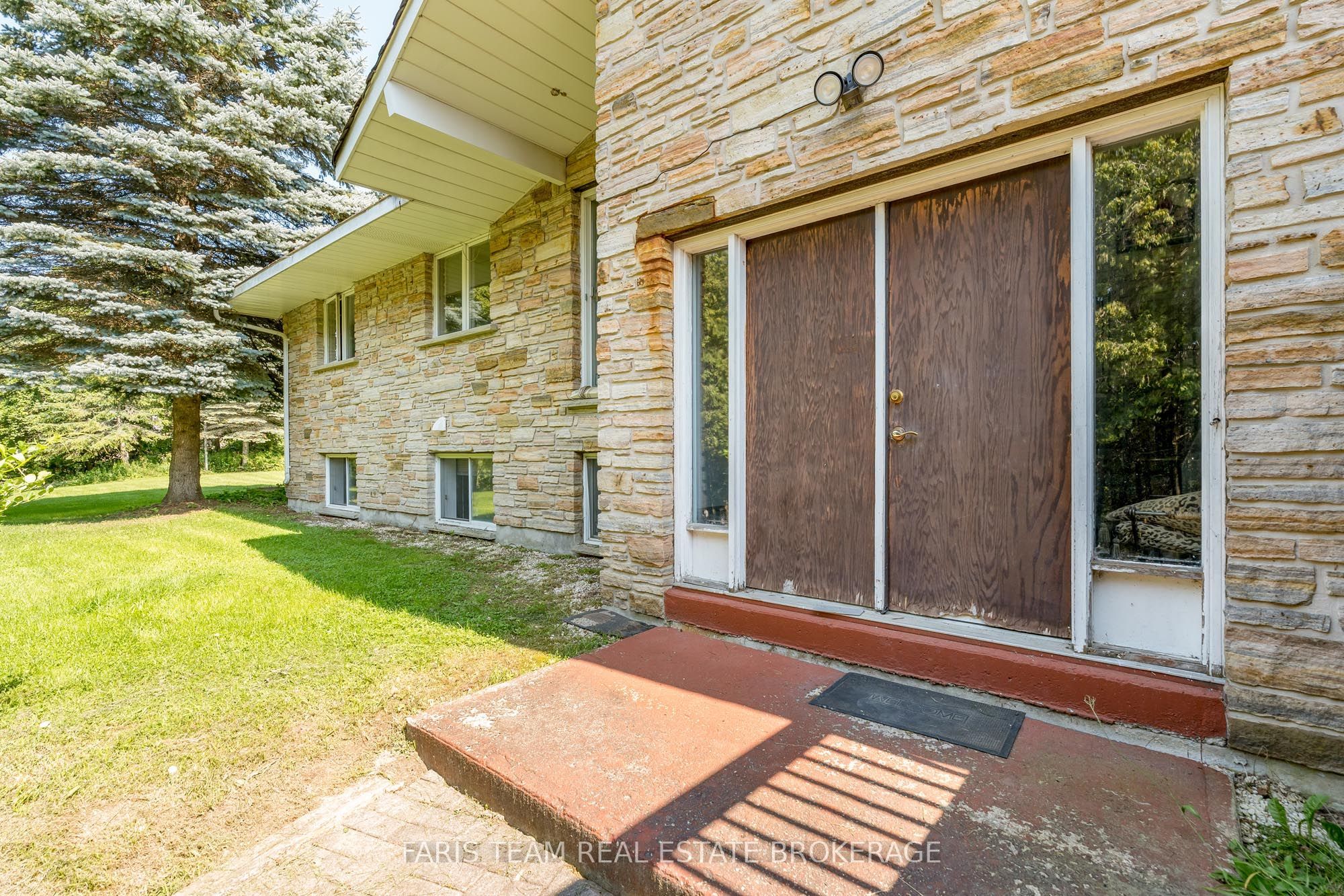 5809 10th Side Road, Essa, ON L0L 1N0 photo 5