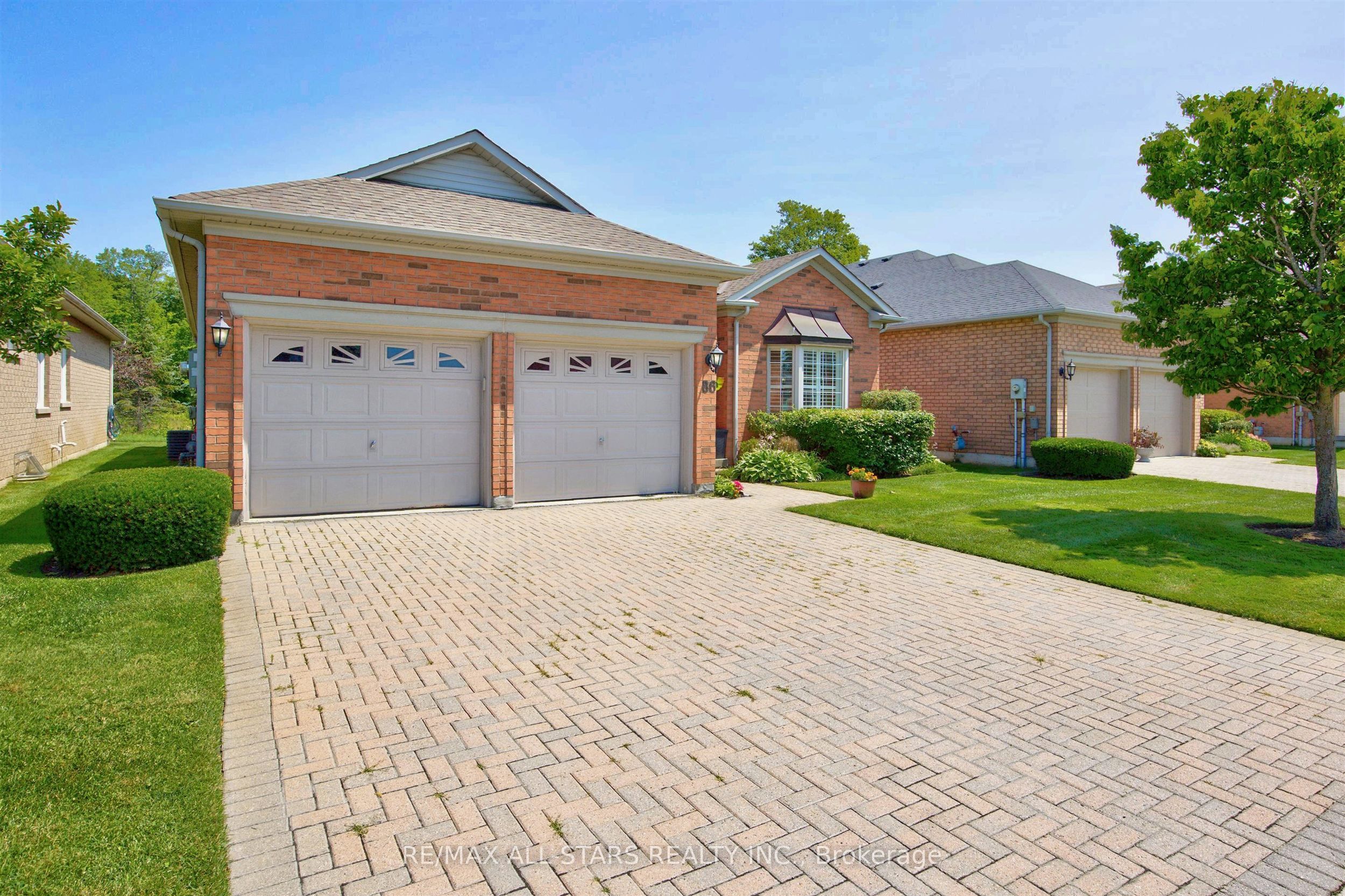 86 Legendary Trail 141, Whitchurch-Stouffville, ON L4A 1N6 photo 3
