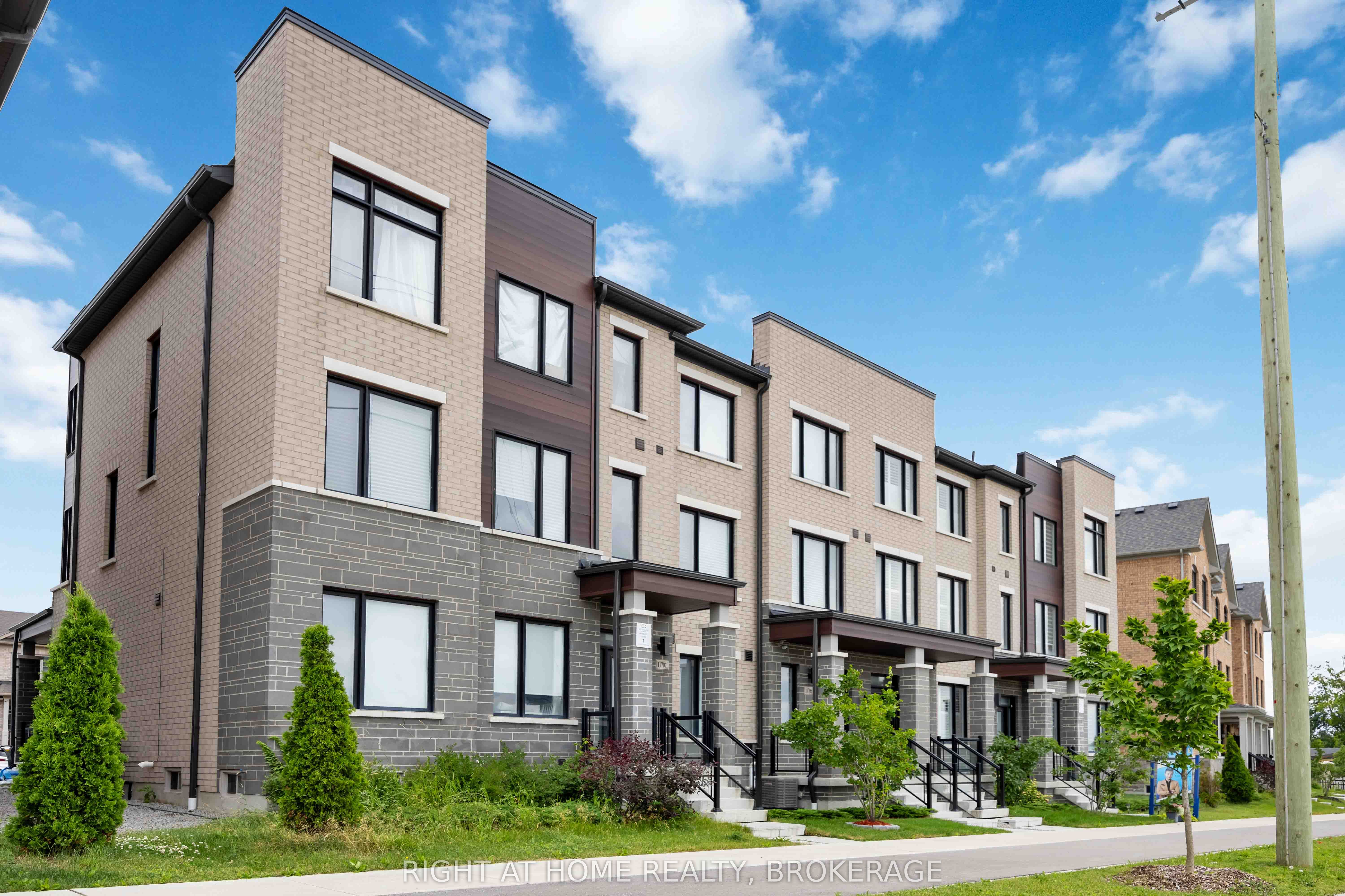 11707 Tenth Line Upper, Whitchurch-Stouffville, ON L6B 1A8