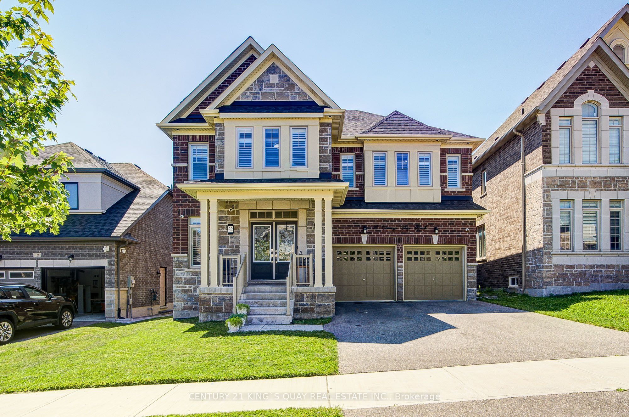 22 Carriage Shop Bend, East Gwillimbury, ON L9N 0Y5