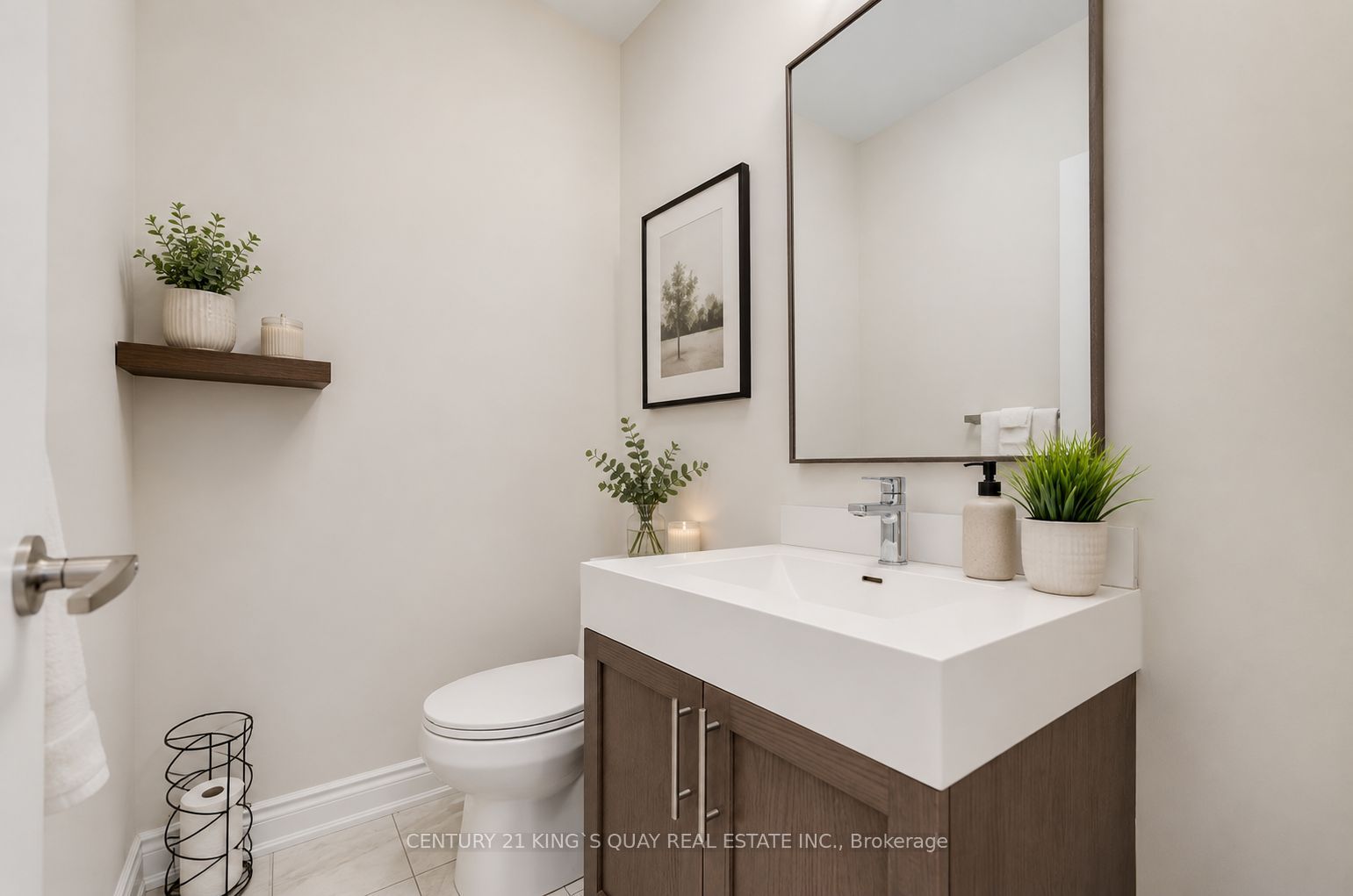 22 Carriage Shop Bend, East Gwillimbury, ON L9N 0Y5 photo 5