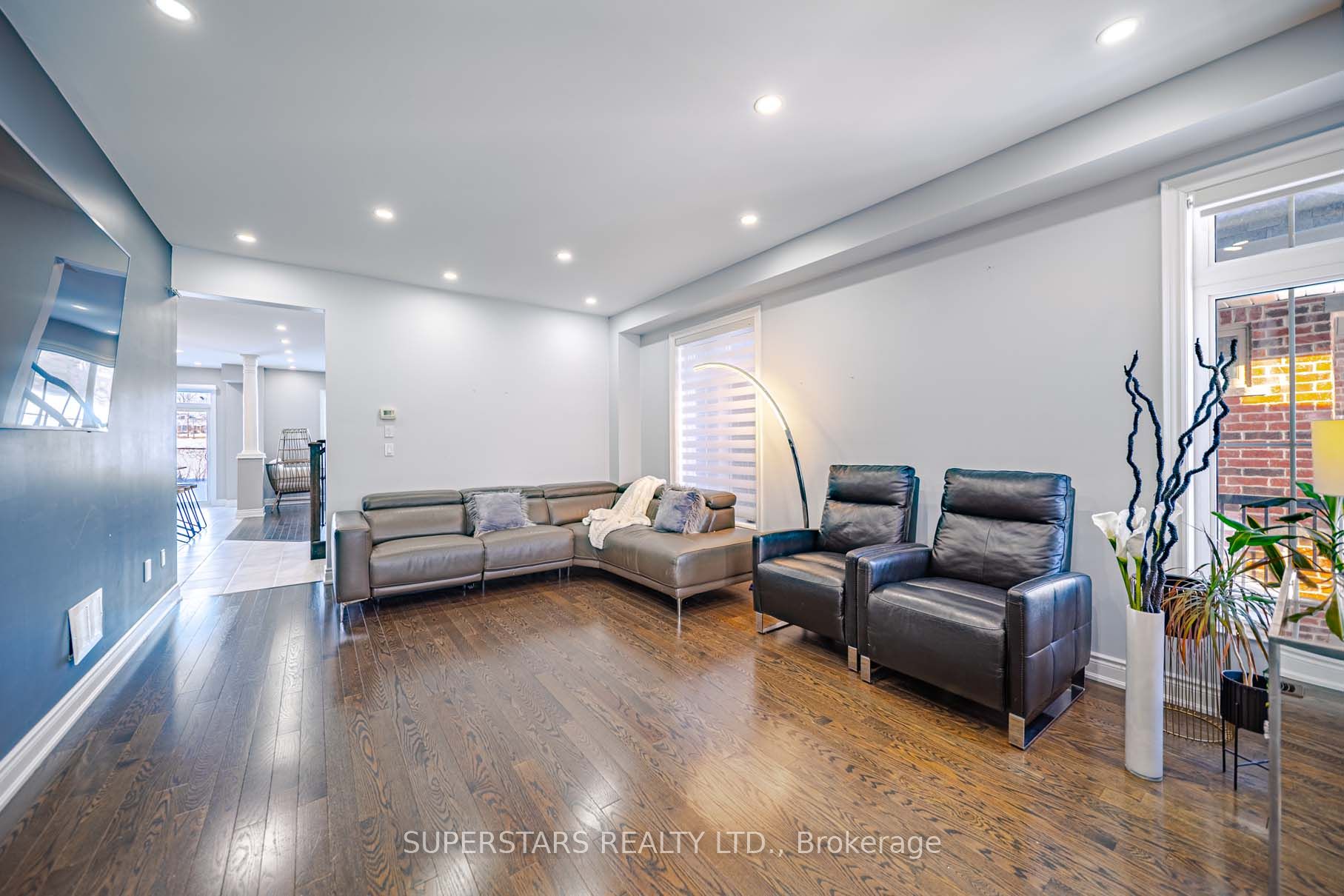 30 Festival Court, East Gwillimbury, ON L9N 0N8 photo 5