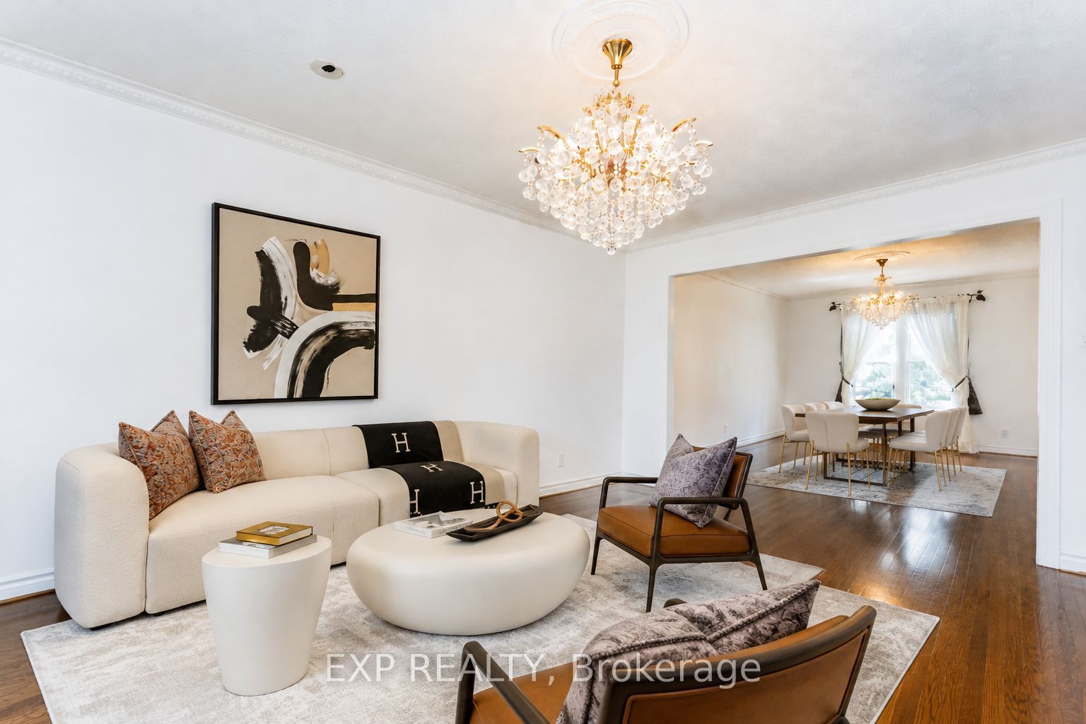 5 Hyde Park Drive, Richmond Hill, ON L4B 1V3 photo 3