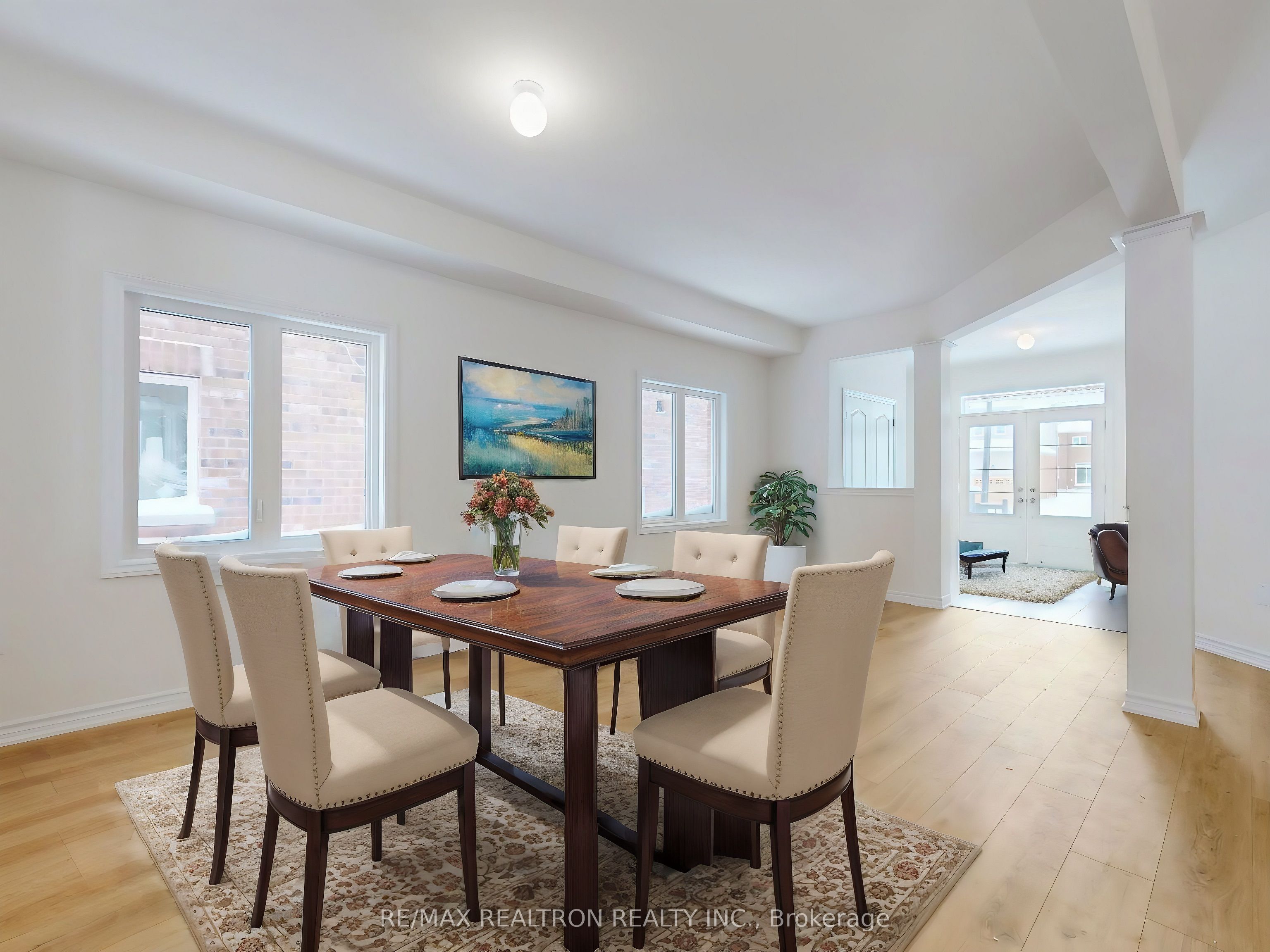 6 Grieve Avenue, Georgina, ON L0E 1R0 photo 3