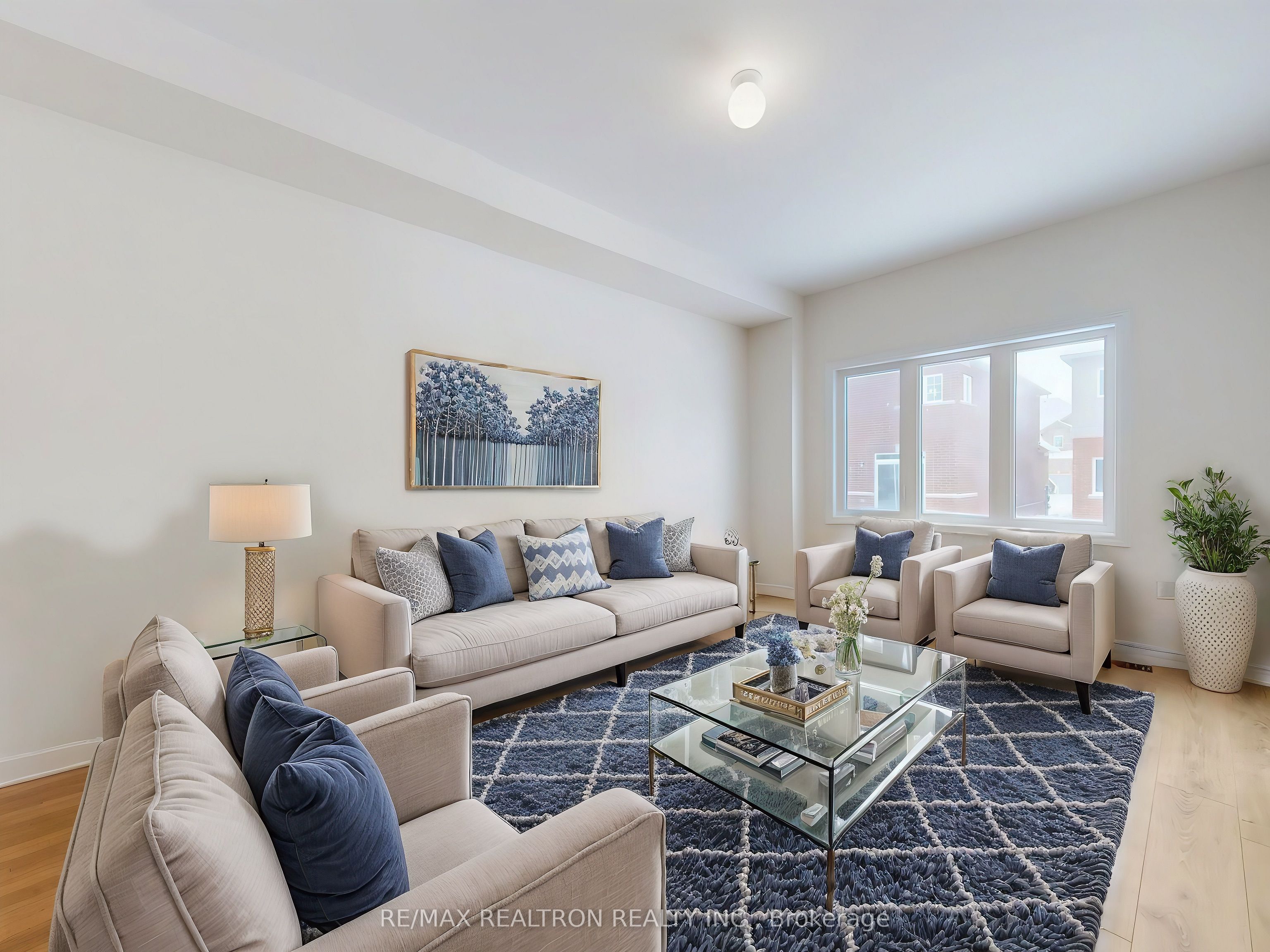 6 Grieve Avenue, Georgina, ON L0E 1R0 photo 4