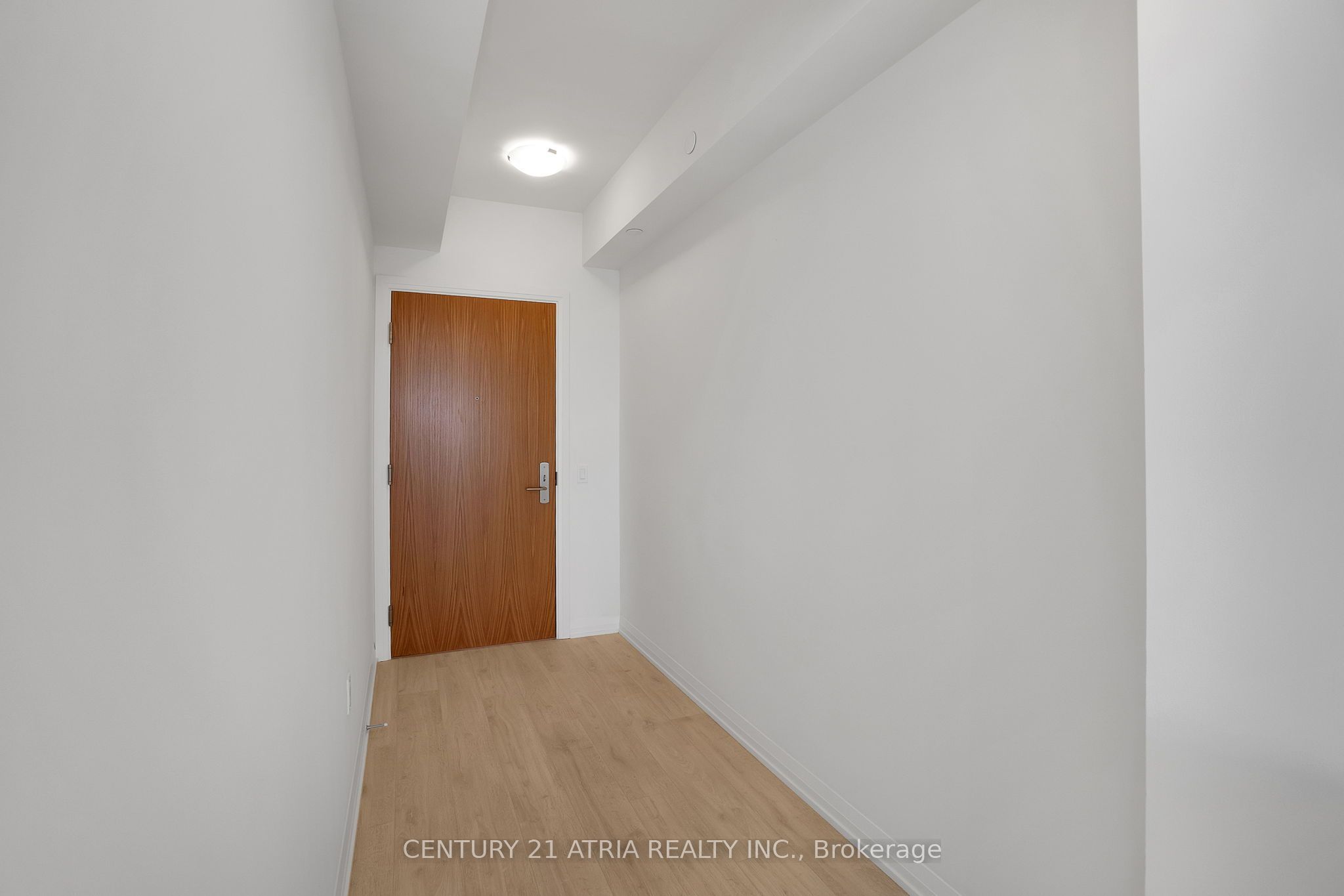8960 Jane Street 1823, Vaughan, ON L4K 0N9 photo 4