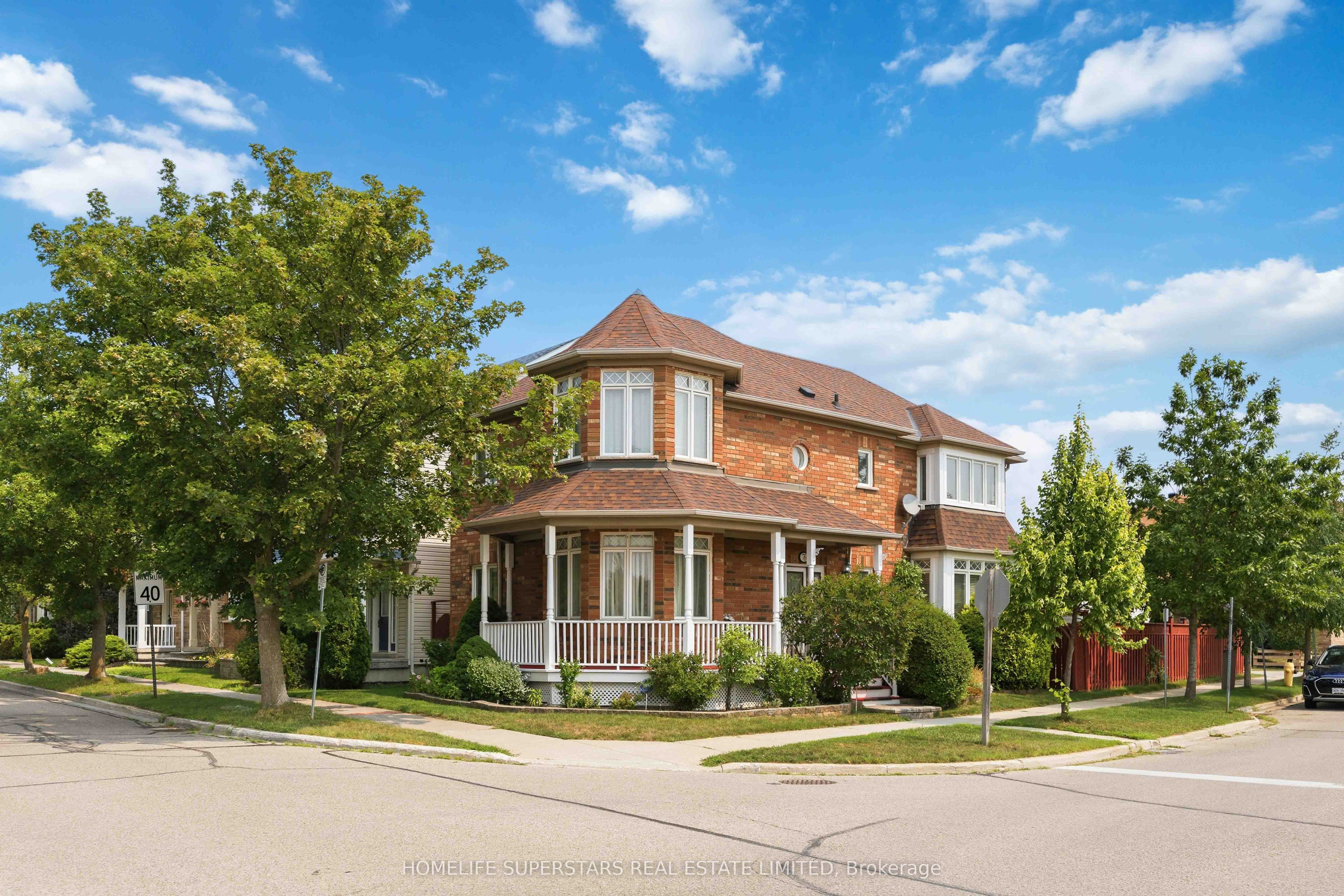 76 Riverlands Avenue, Markham, ON L6B 1B6 photo 2