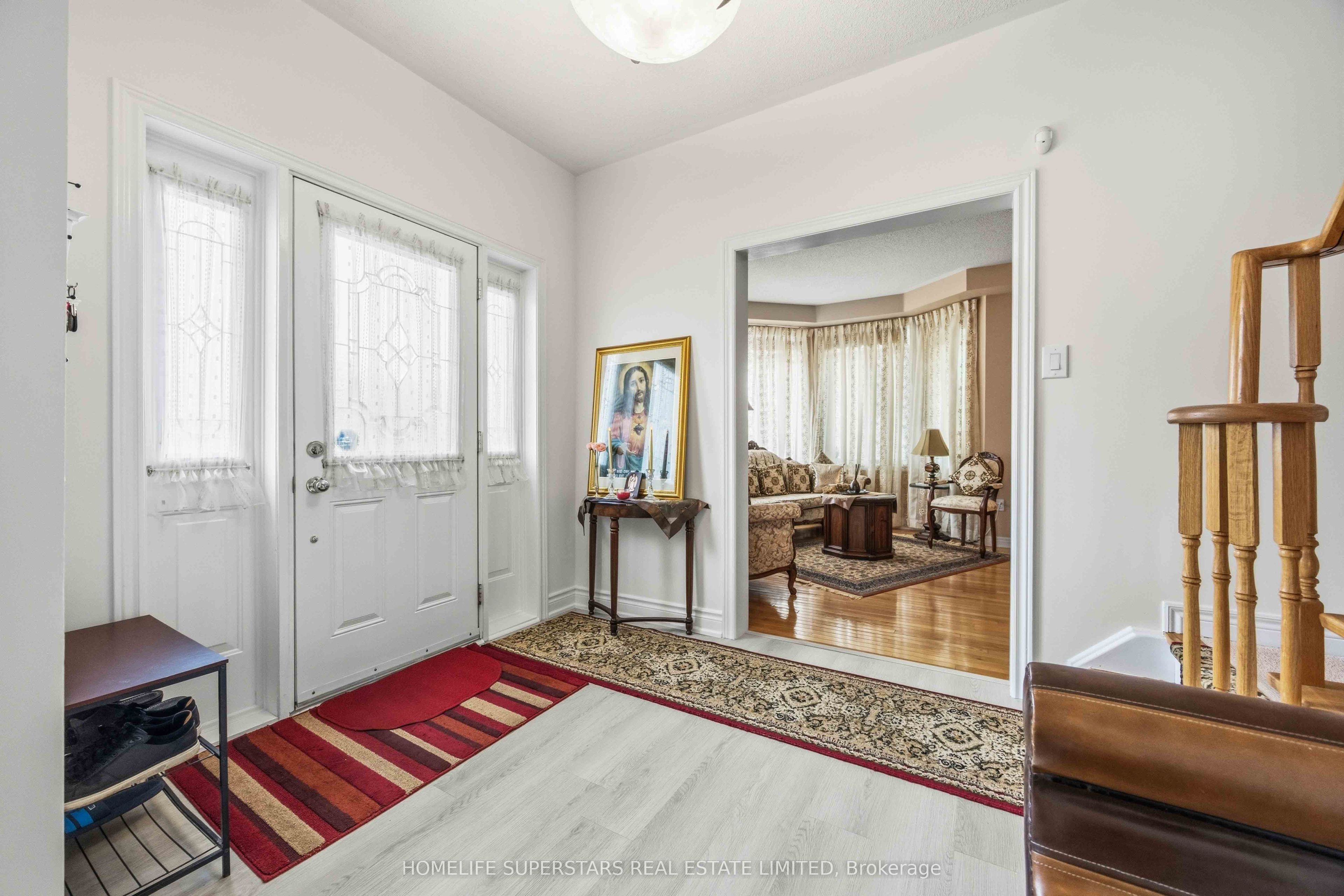 76 Riverlands Avenue, Markham, ON L6B 1B6 photo 4