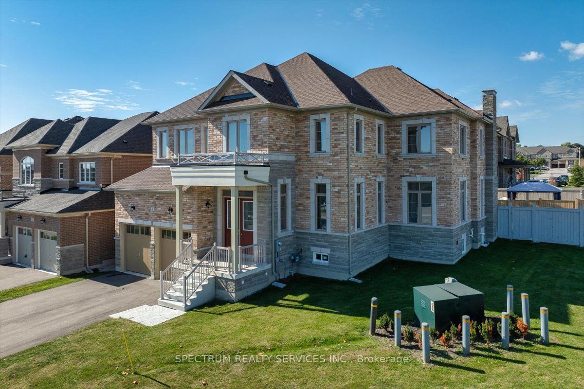 6 Barrow Avenue, Bradford West Gwillimbury, ON L3Z 0W1 photo 4