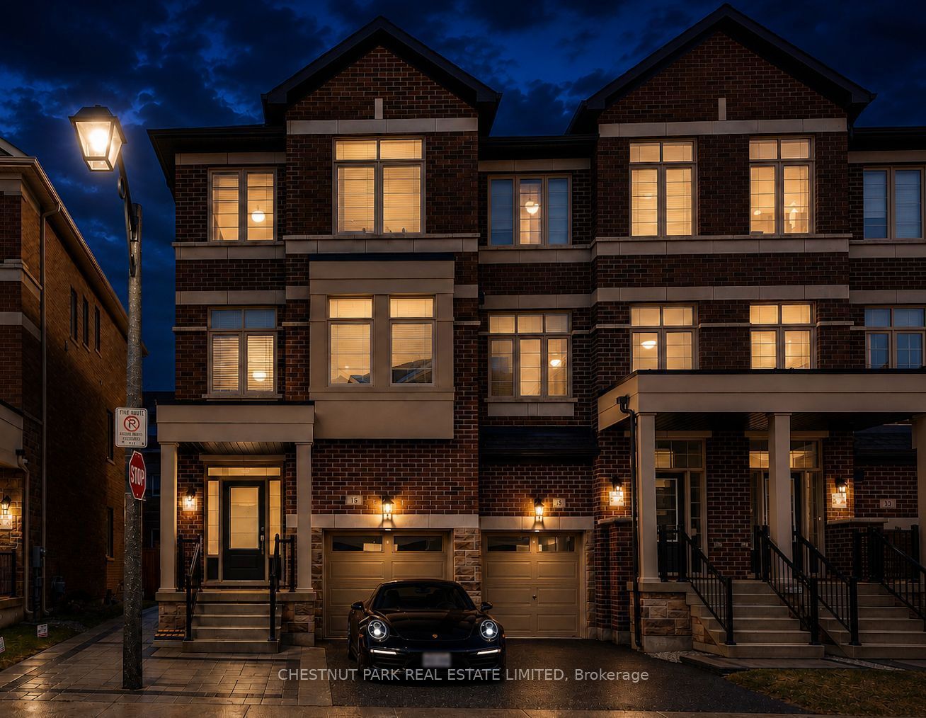 15 Sissons Way, Markham, ON L6B 1R2