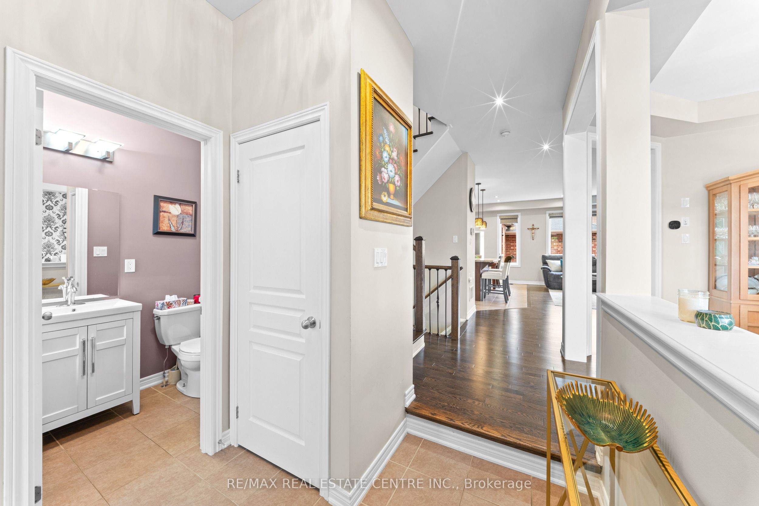 244 Moody Drive, Vaughan, ON L4H 3Z6 photo 5