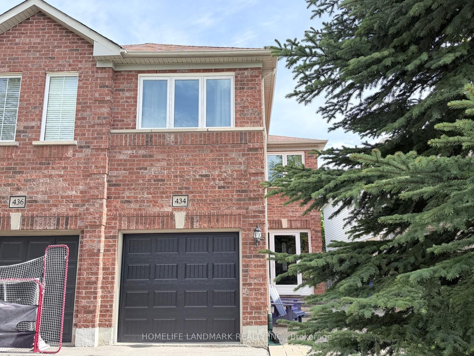 434 Heddle Crescent, Newmarket, ON L3X 2J2 photo 2