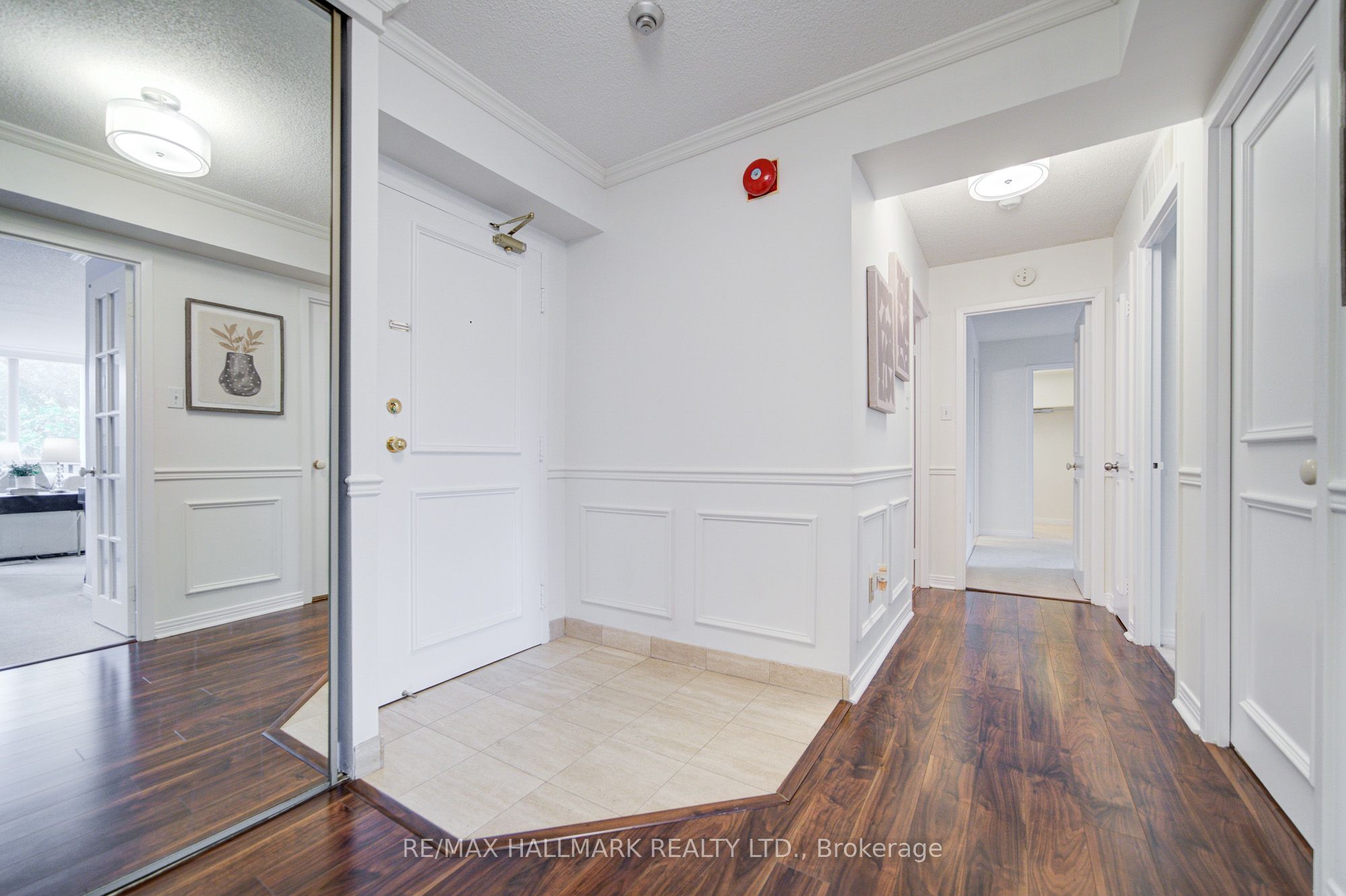 30 Wilson Street 208, Markham, ON L3P 1N1 photo 4