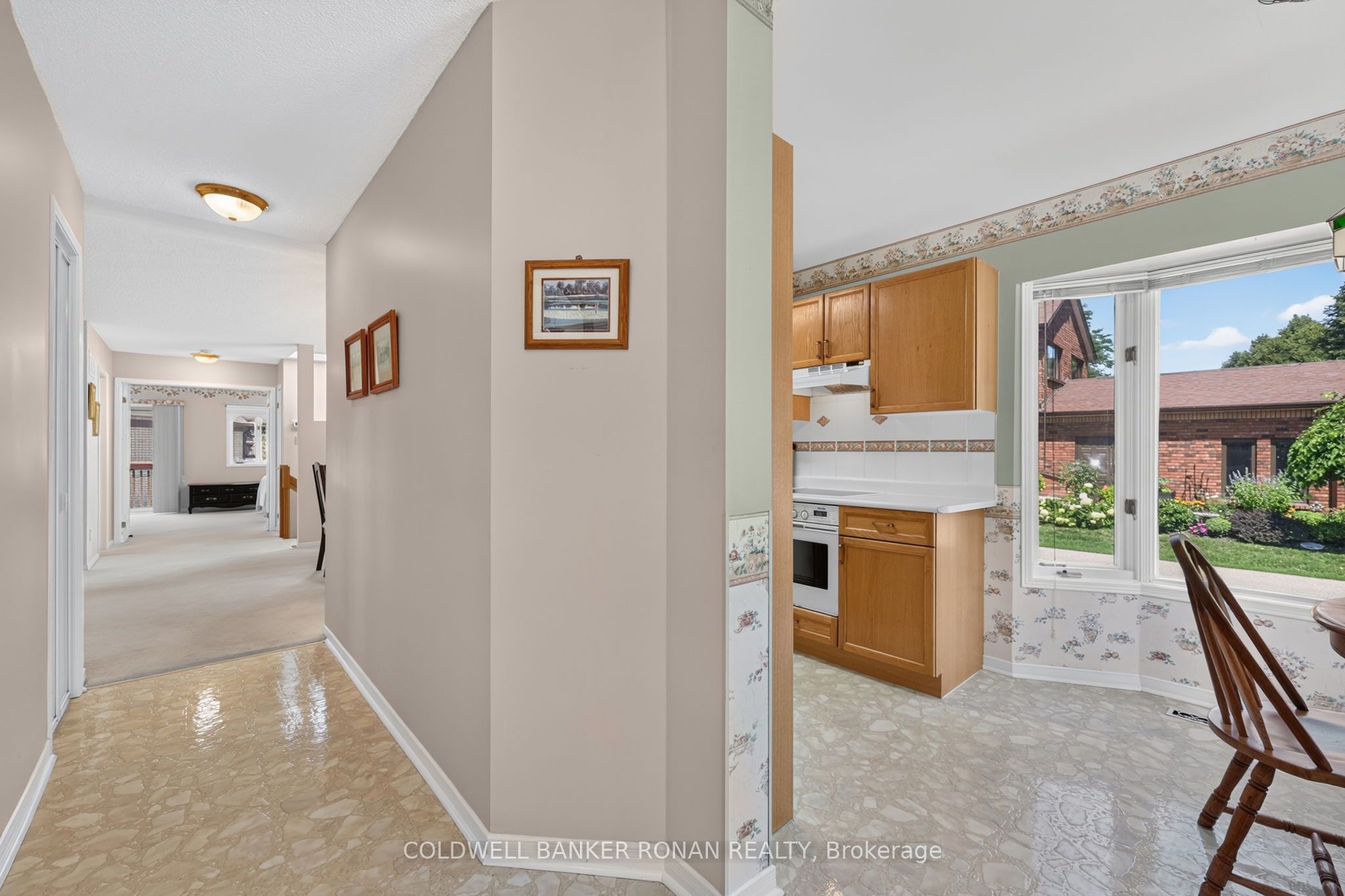 101 Green Briar Road 11, New Tecumseth, ON L9R 1S3 photo 5