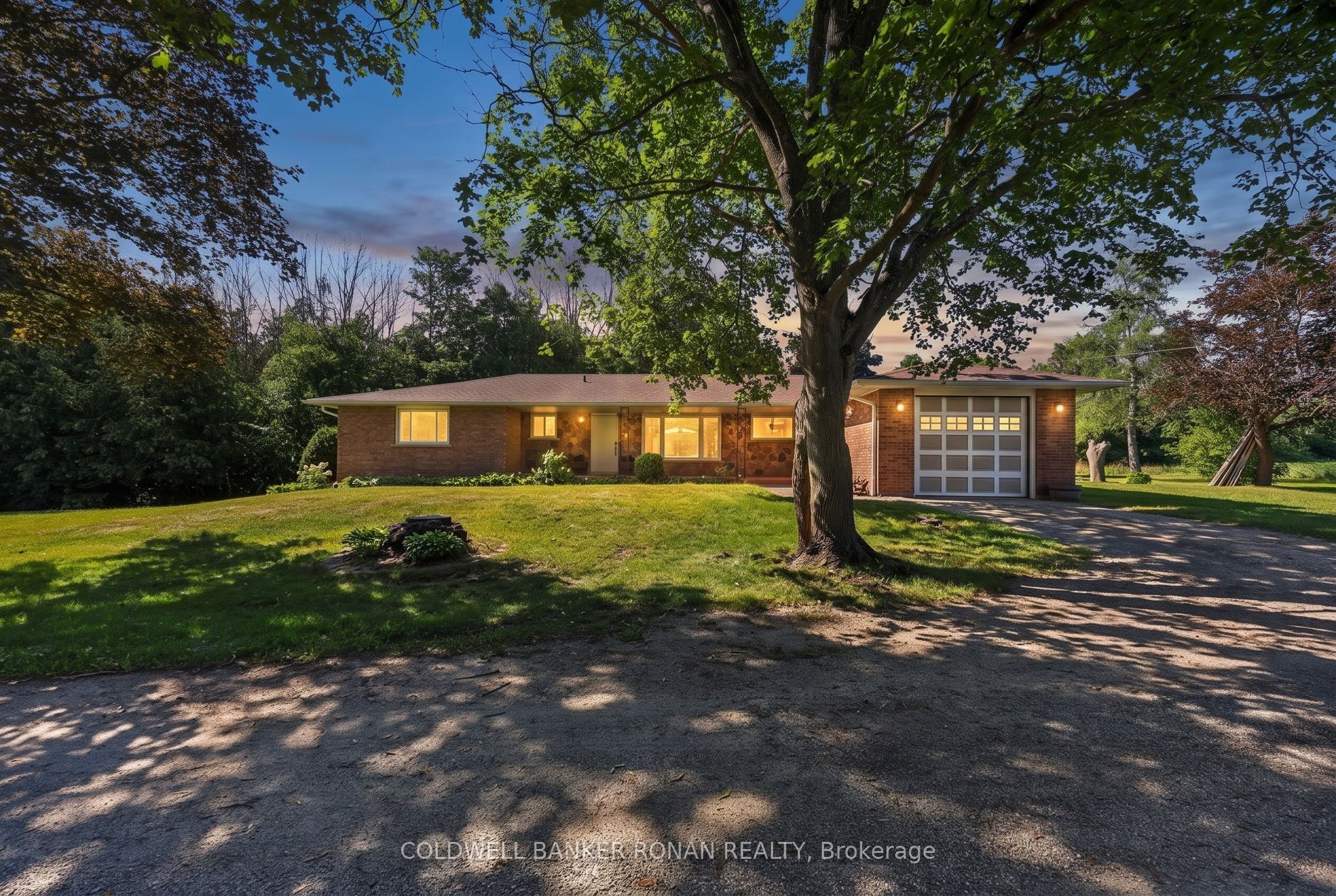 8799 Highway 89, Adjala-Tosorontio, ON L9R 1V1 photo 2