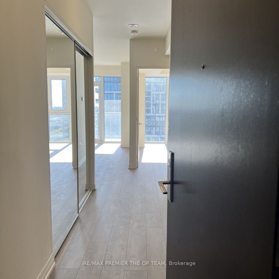9000 Jane Street 2003, Vaughan, ON L4K 0M6 photo 3
