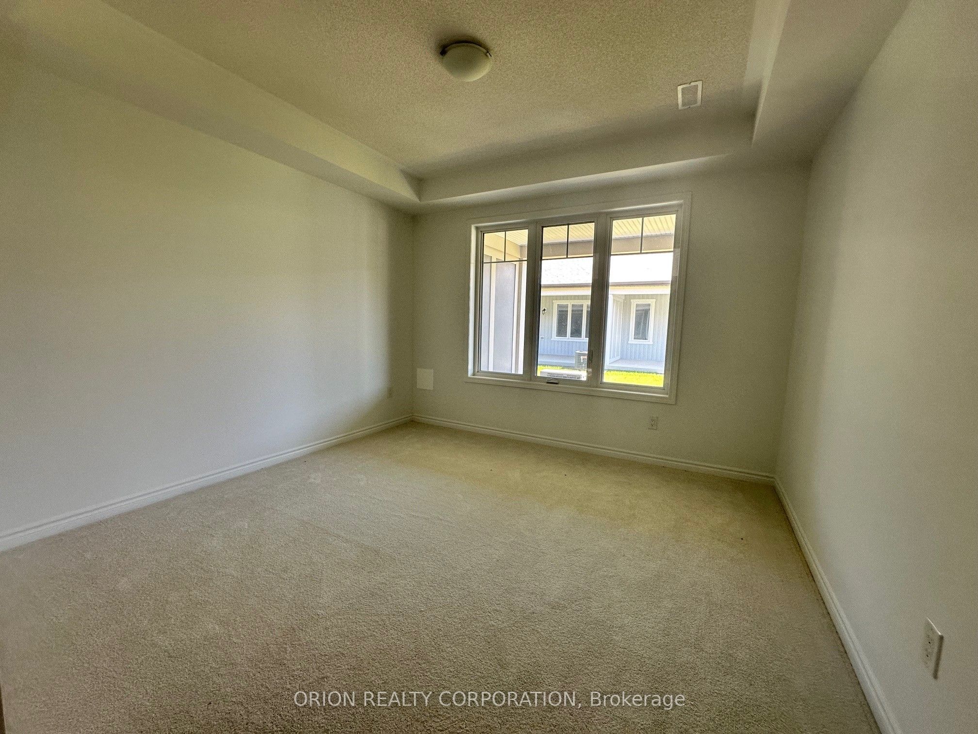719 Sargeant Place, Innisfil, ON L9S 0S9 photo 5