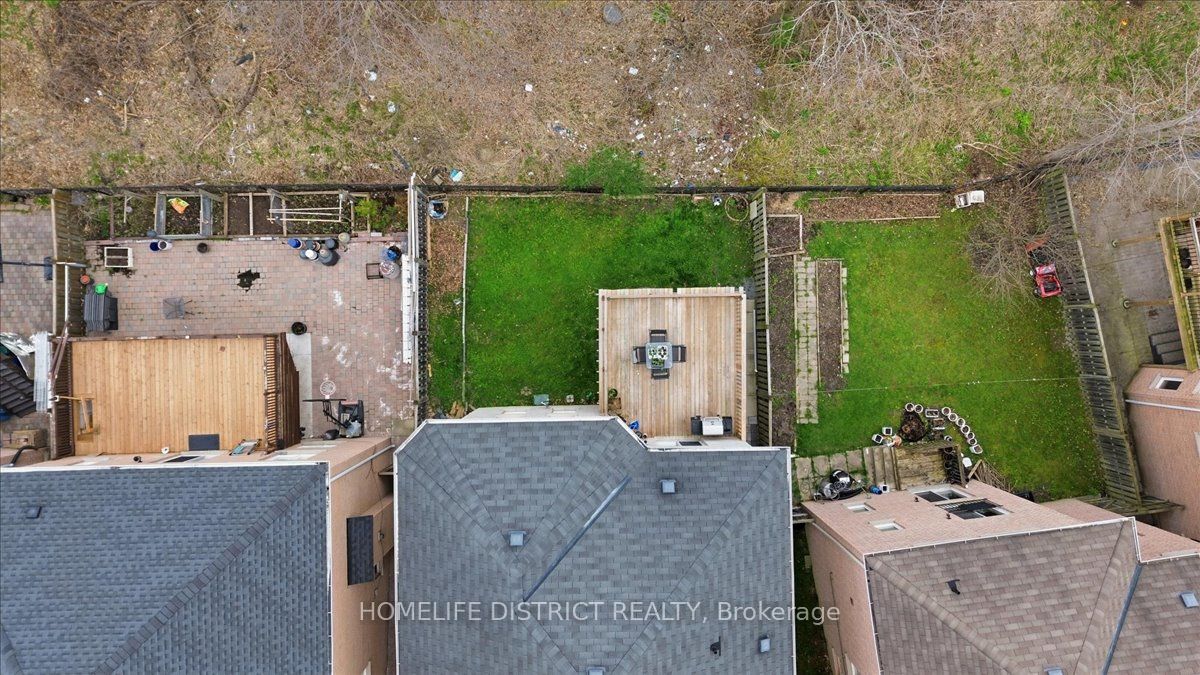 43 Bethany Street, Markham, ON L3S 4T9 photo 3