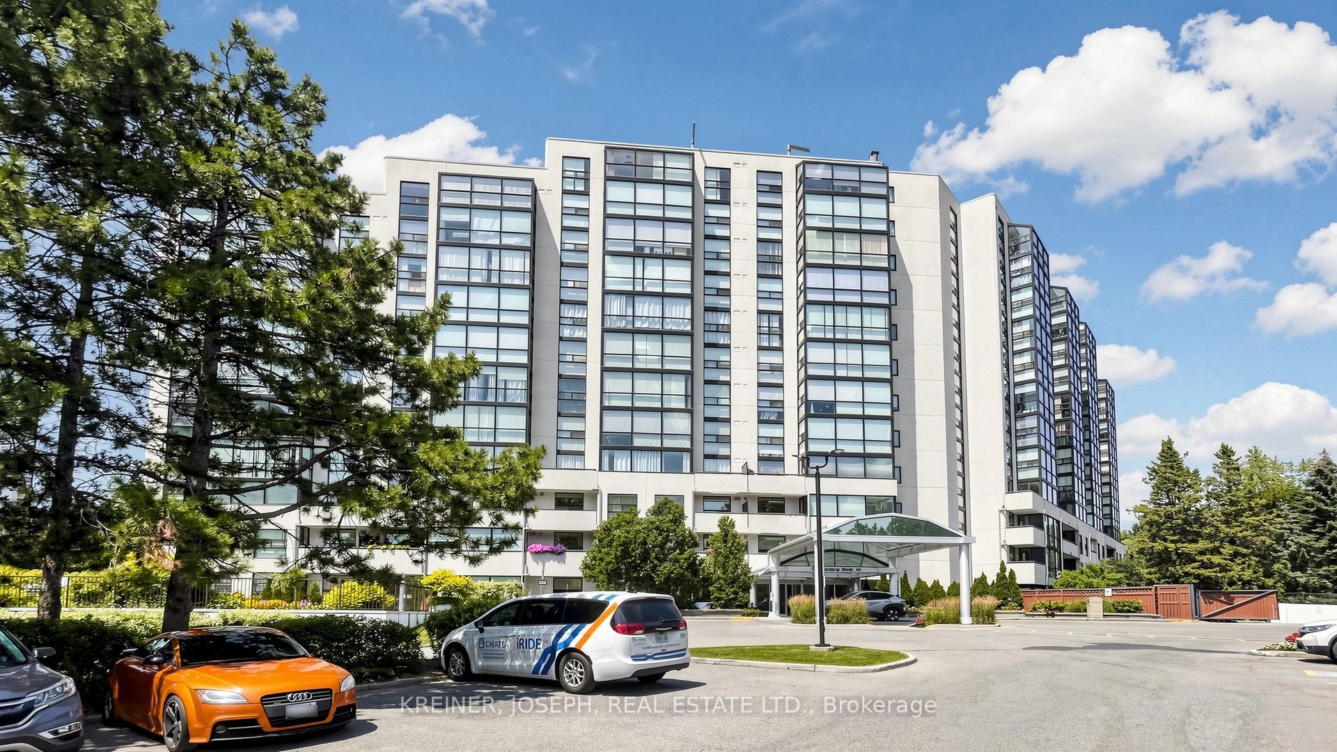 20 Harding Boulevard W 114, Richmond Hill, ON L4C 9S4