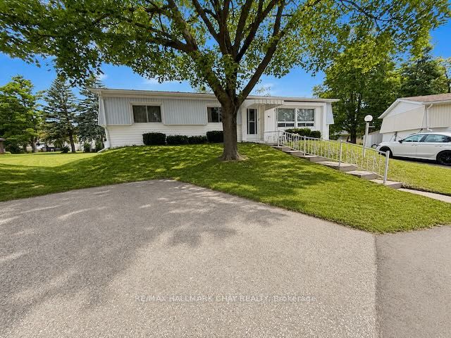 2 POPLAR Court, Innisfil, ON L9S 1M5